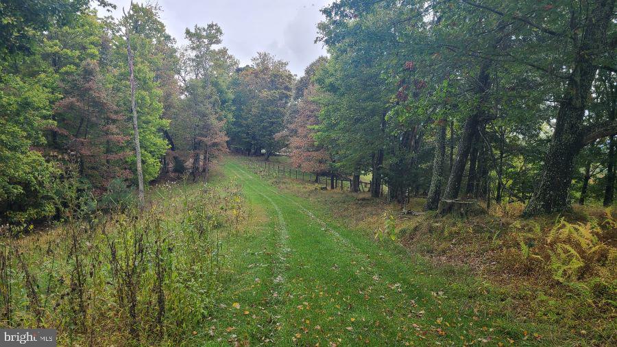 SUGAR GROVE ESTATES - Land