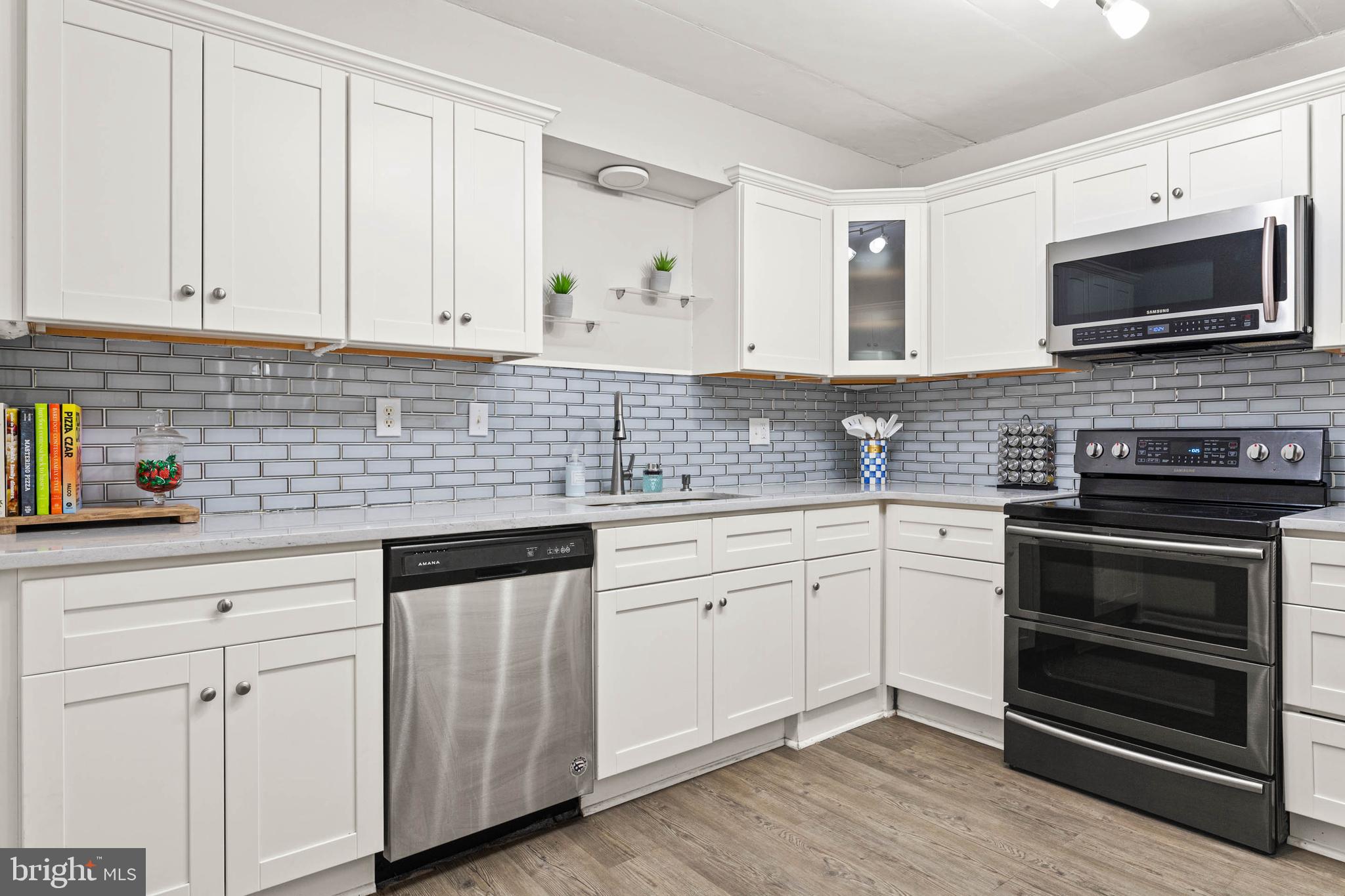 400 GLENDALE ROAD D44