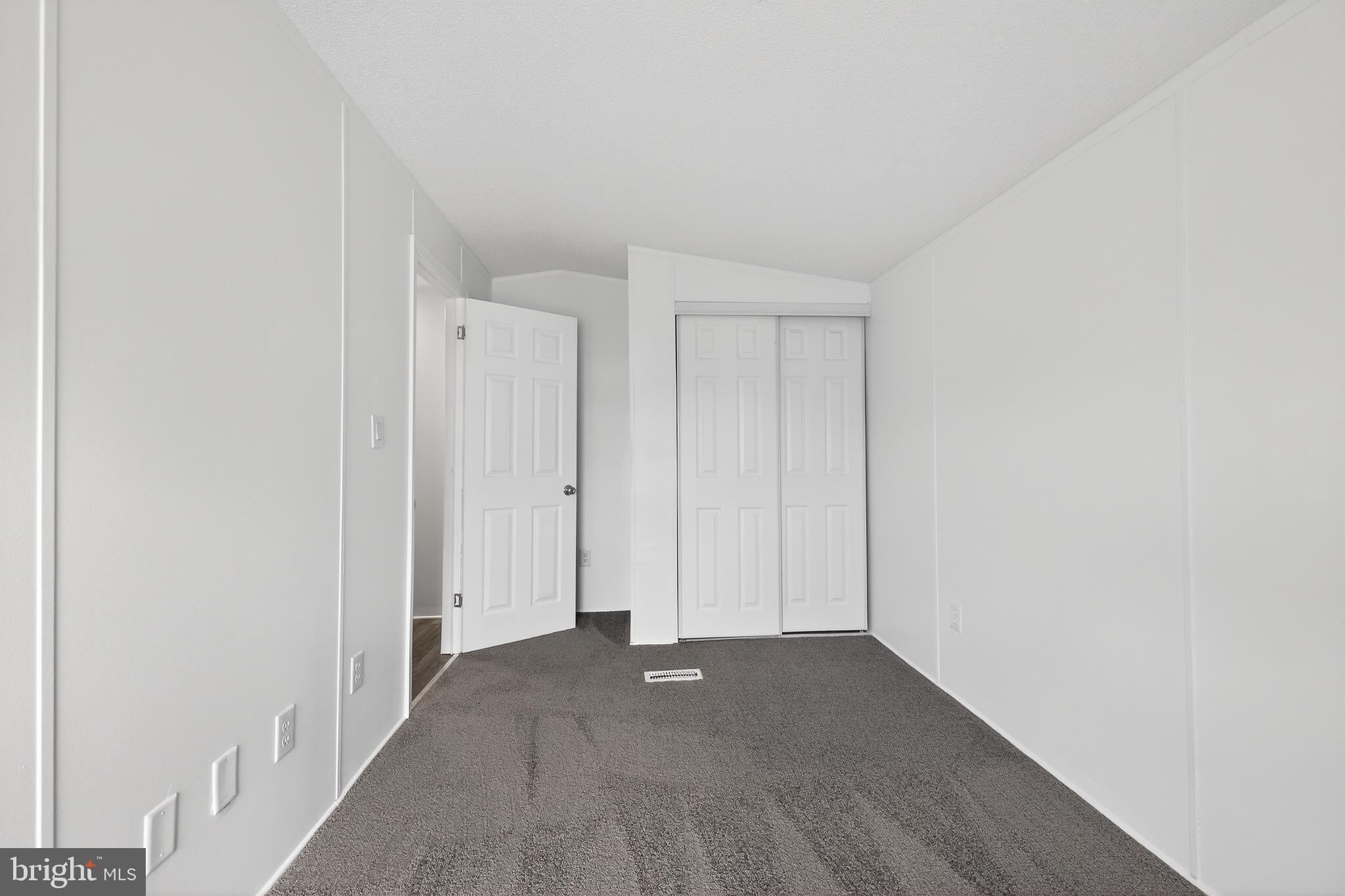 VILLAGE BROOK - Residential