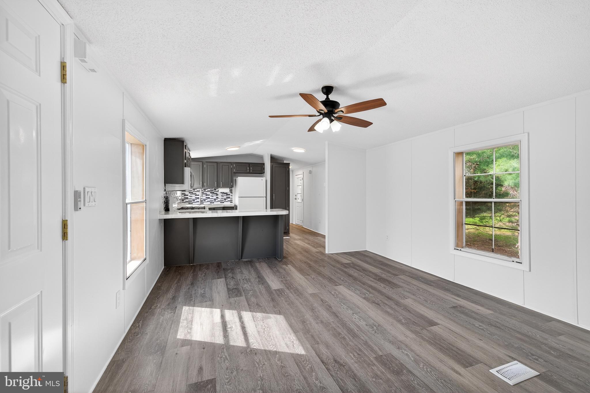 VILLAGE BROOK - Residential