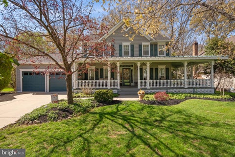Photo of 26 Lipscomb Court, STERLING, VA 20165 (MLS # VALO2130440)