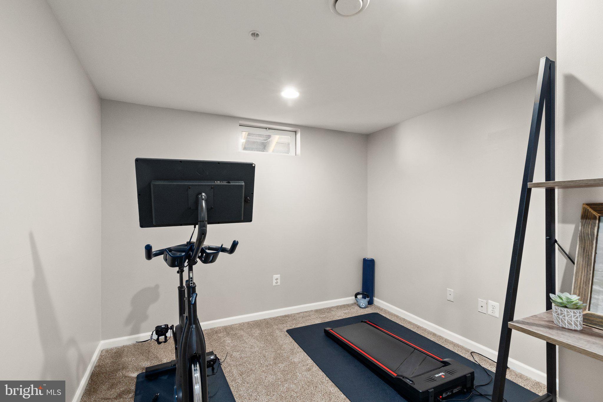 GREENBRIER HILLS - Residential