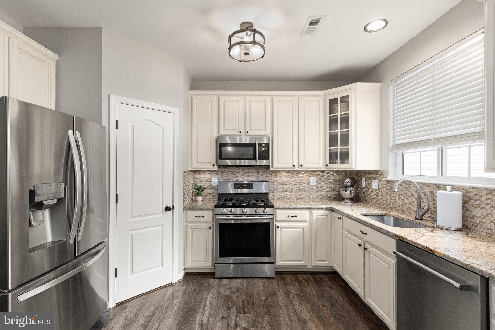 GREENBRIER HILLS - Residential