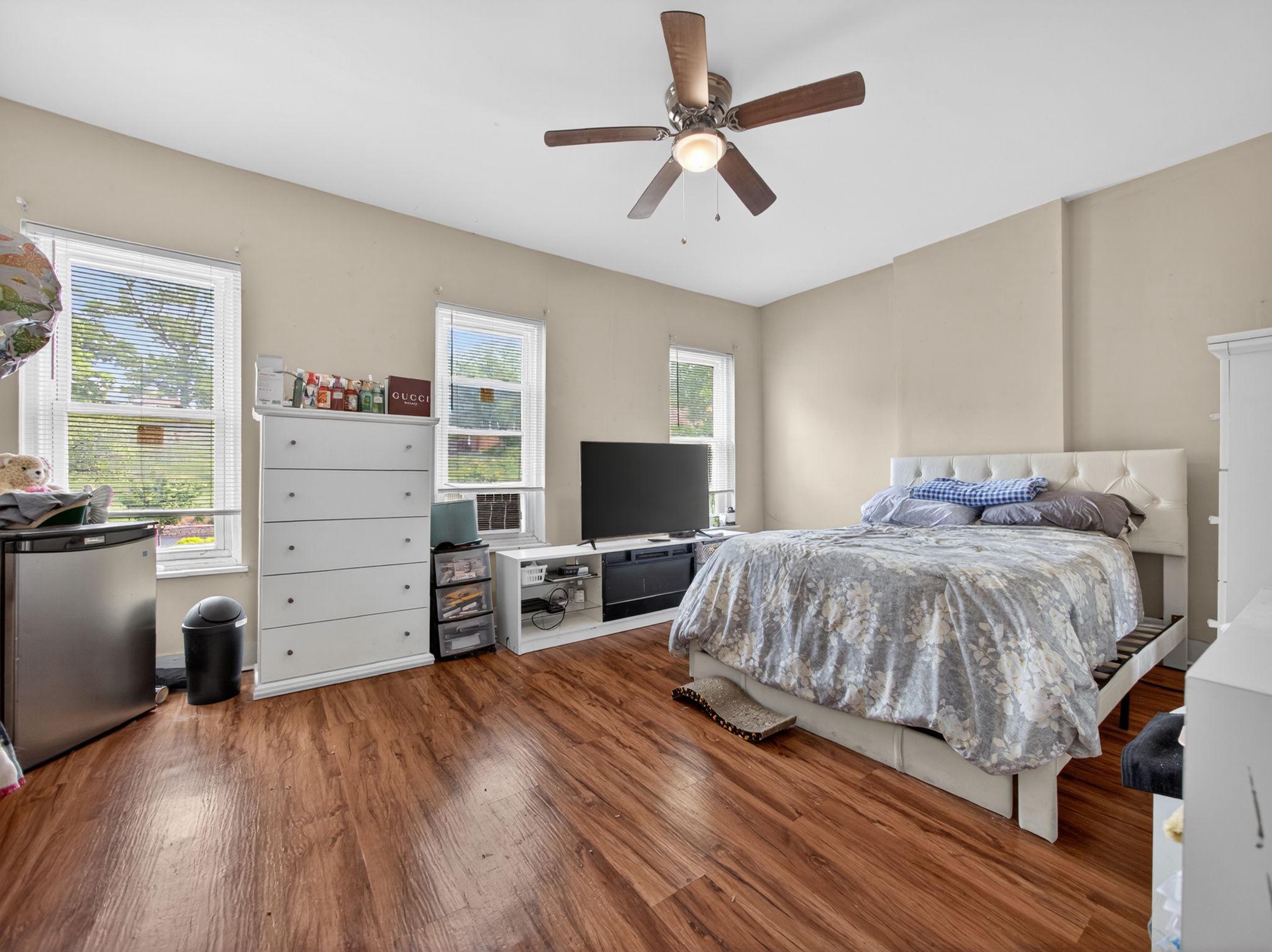 POTTSTOWN - Residential