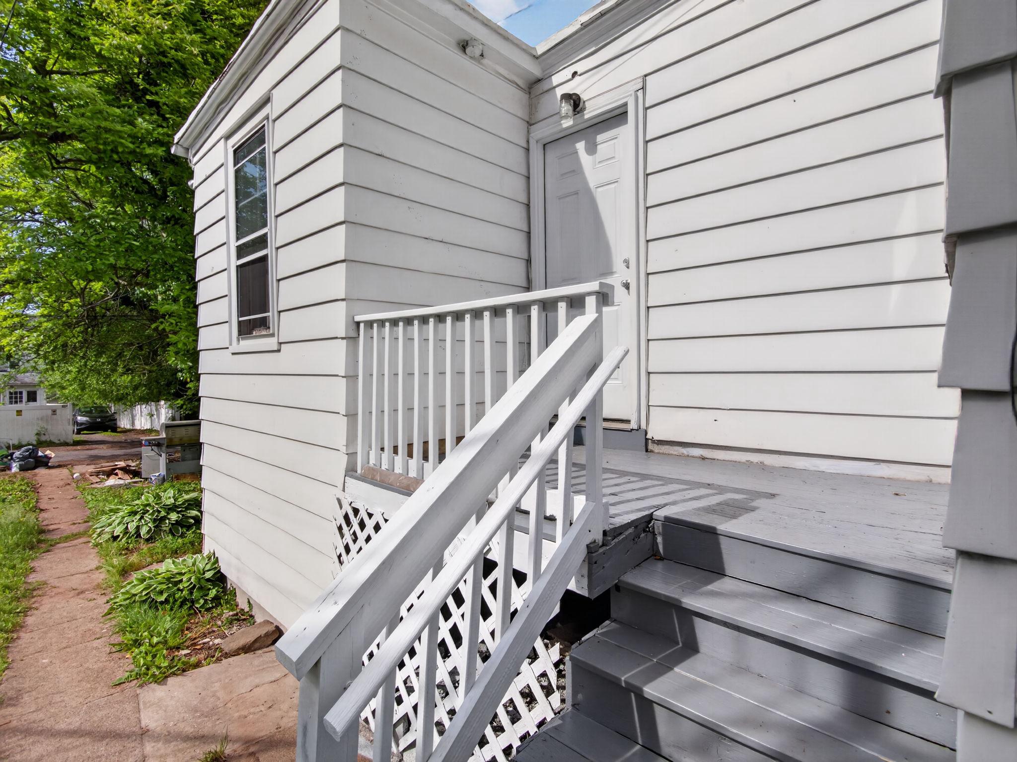 POTTSTOWN - Residential