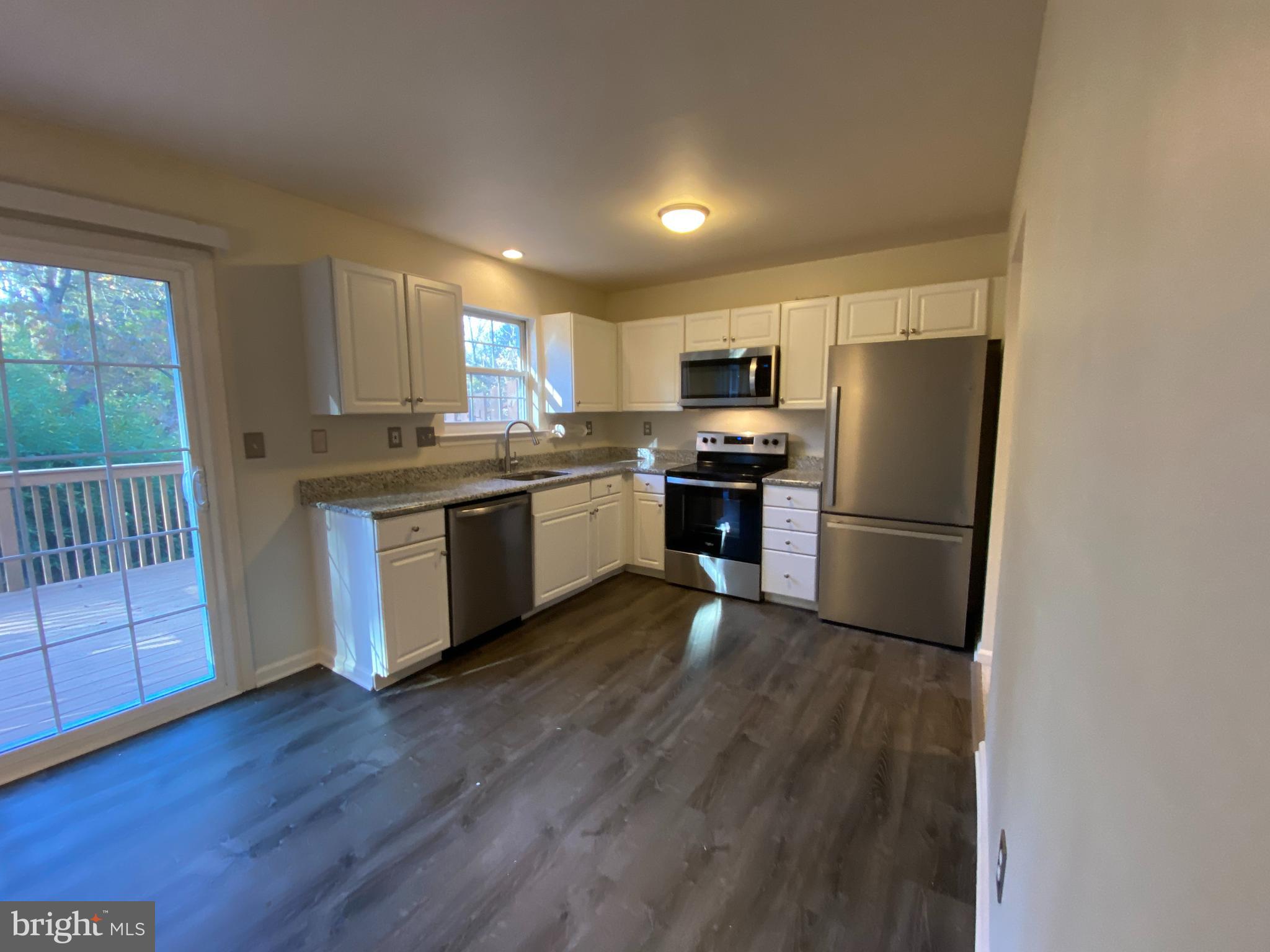 PLUM TREE VILLAGE - Residential Lease