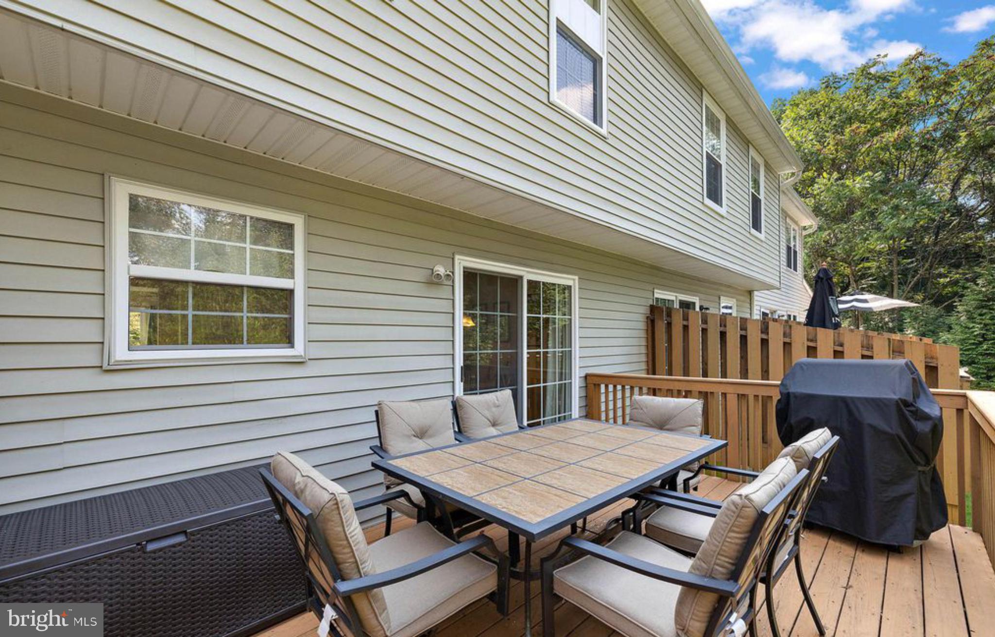 PLUM TREE VILLAGE - Residential Lease