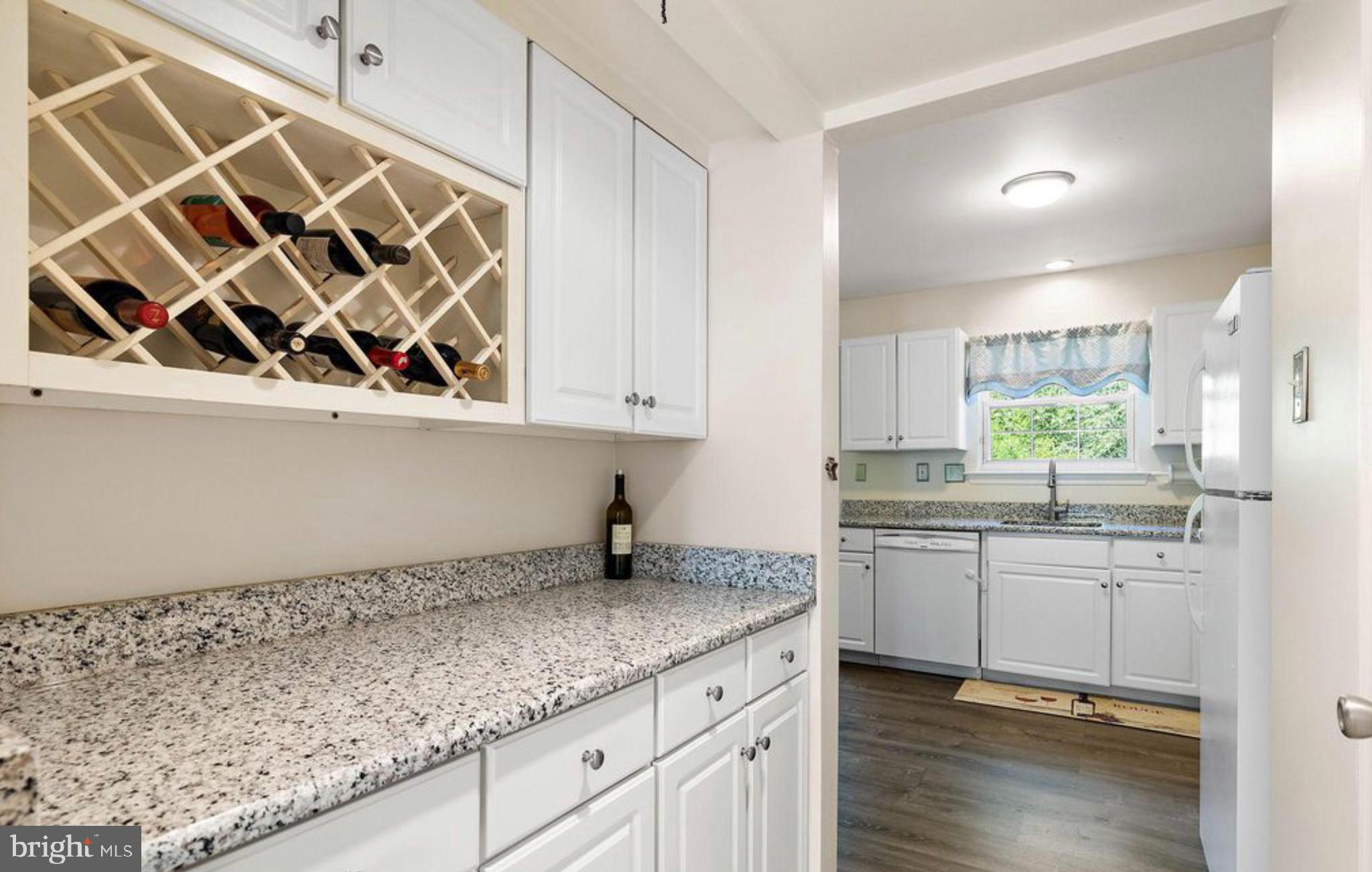 PLUM TREE VILLAGE - Residential Lease