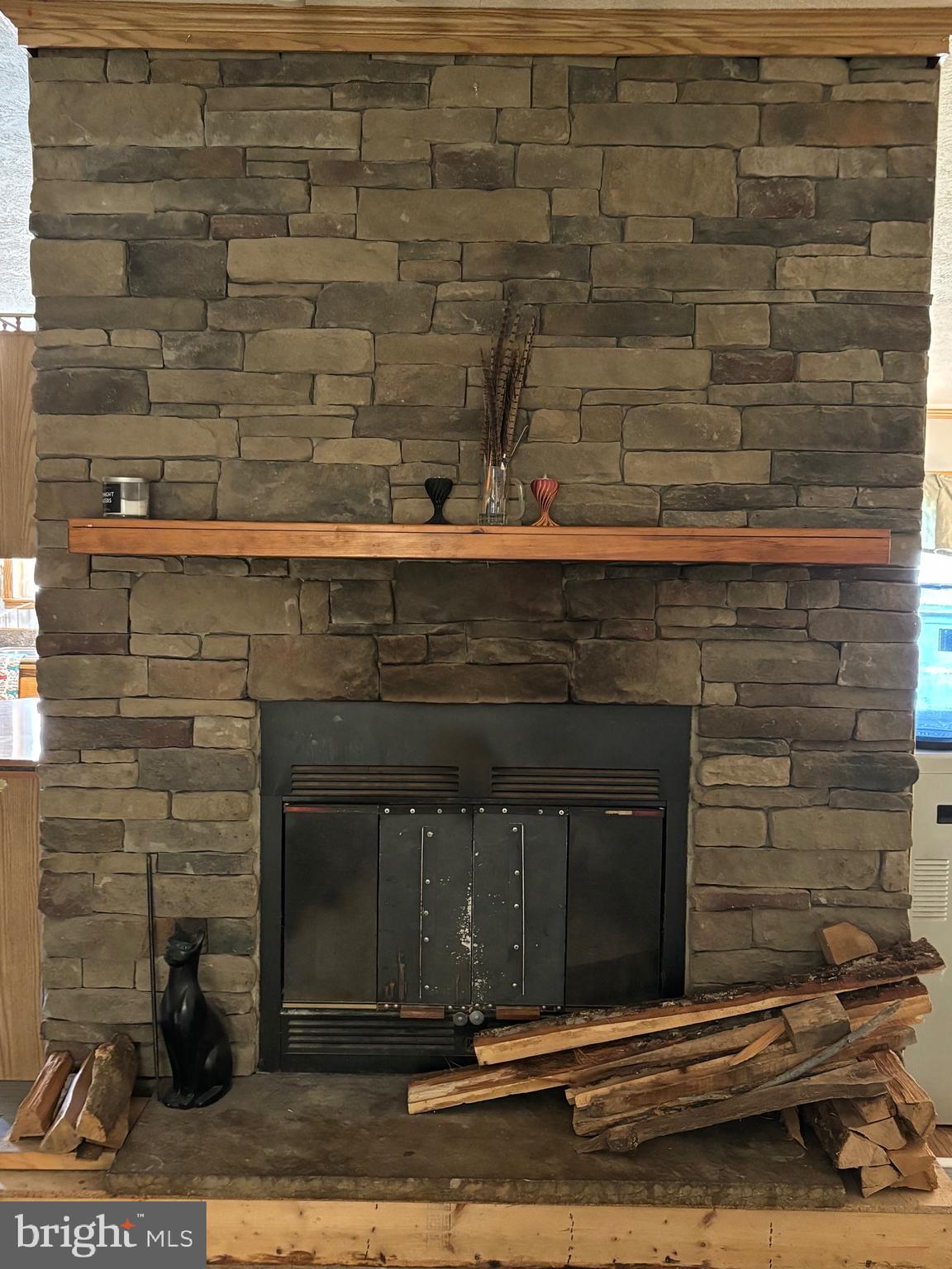 LONG ACRE ESTATES - Residential