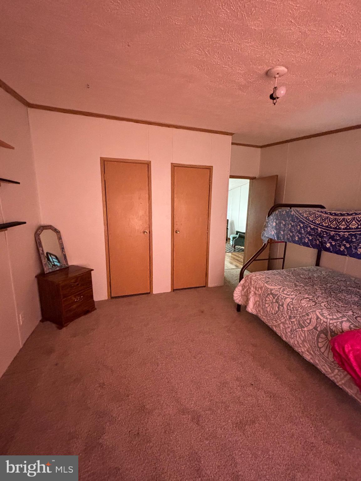 LONG ACRE ESTATES - Residential