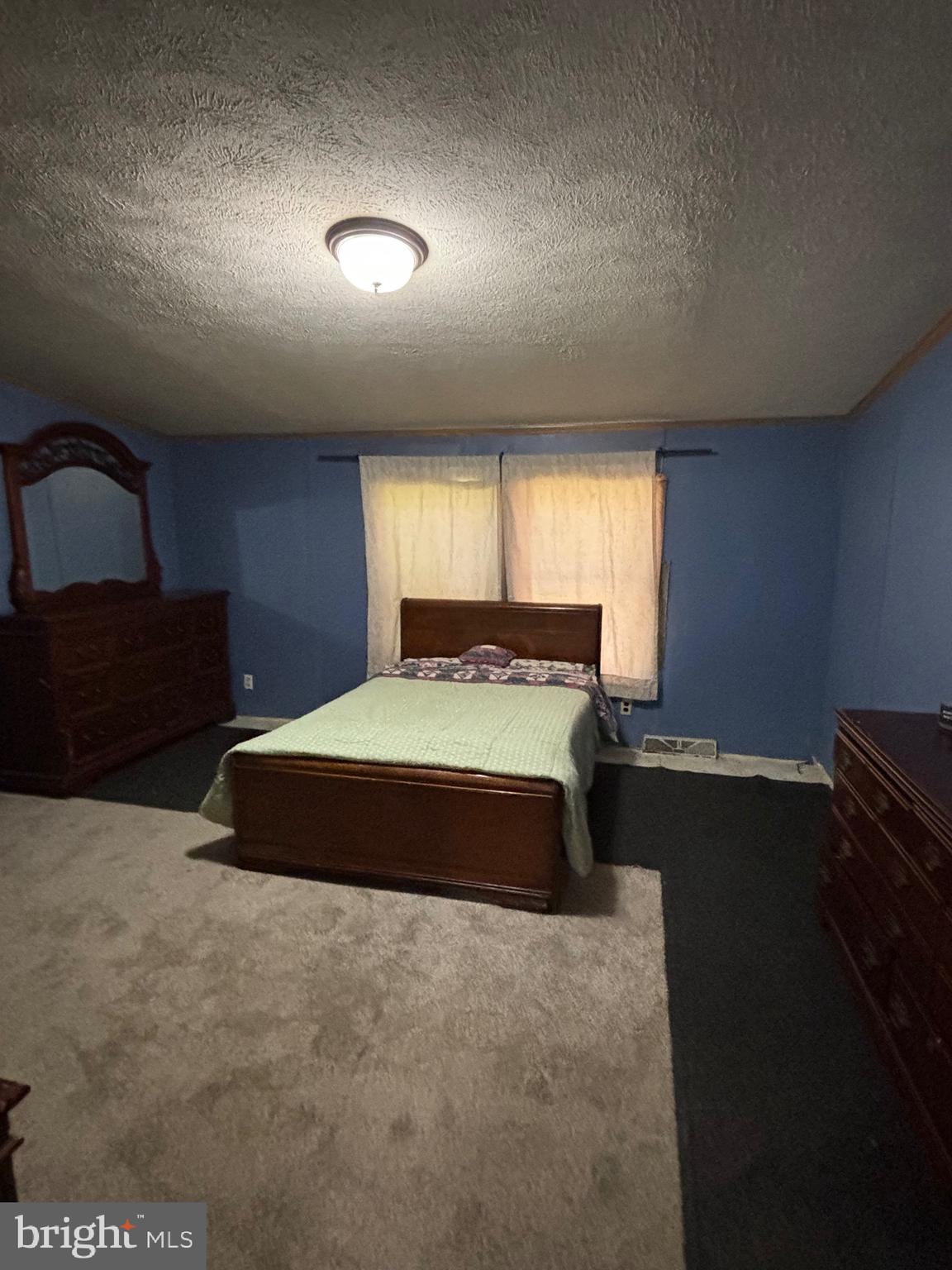 LONG ACRE ESTATES - Residential