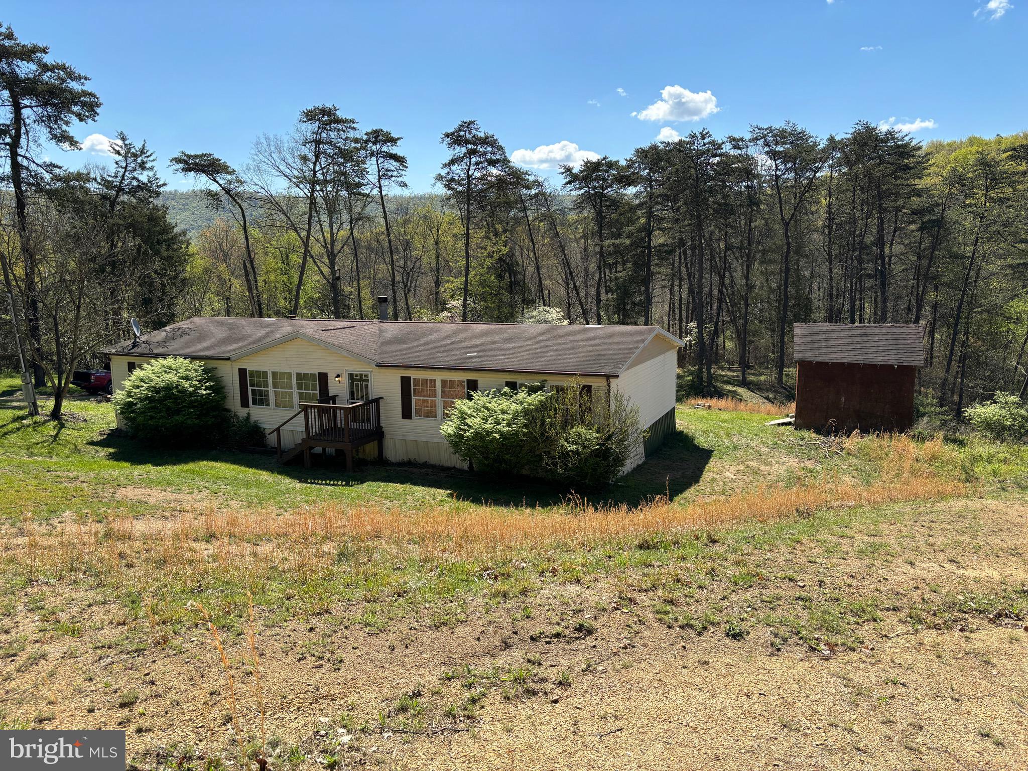 LONG ACRE ESTATES - Residential