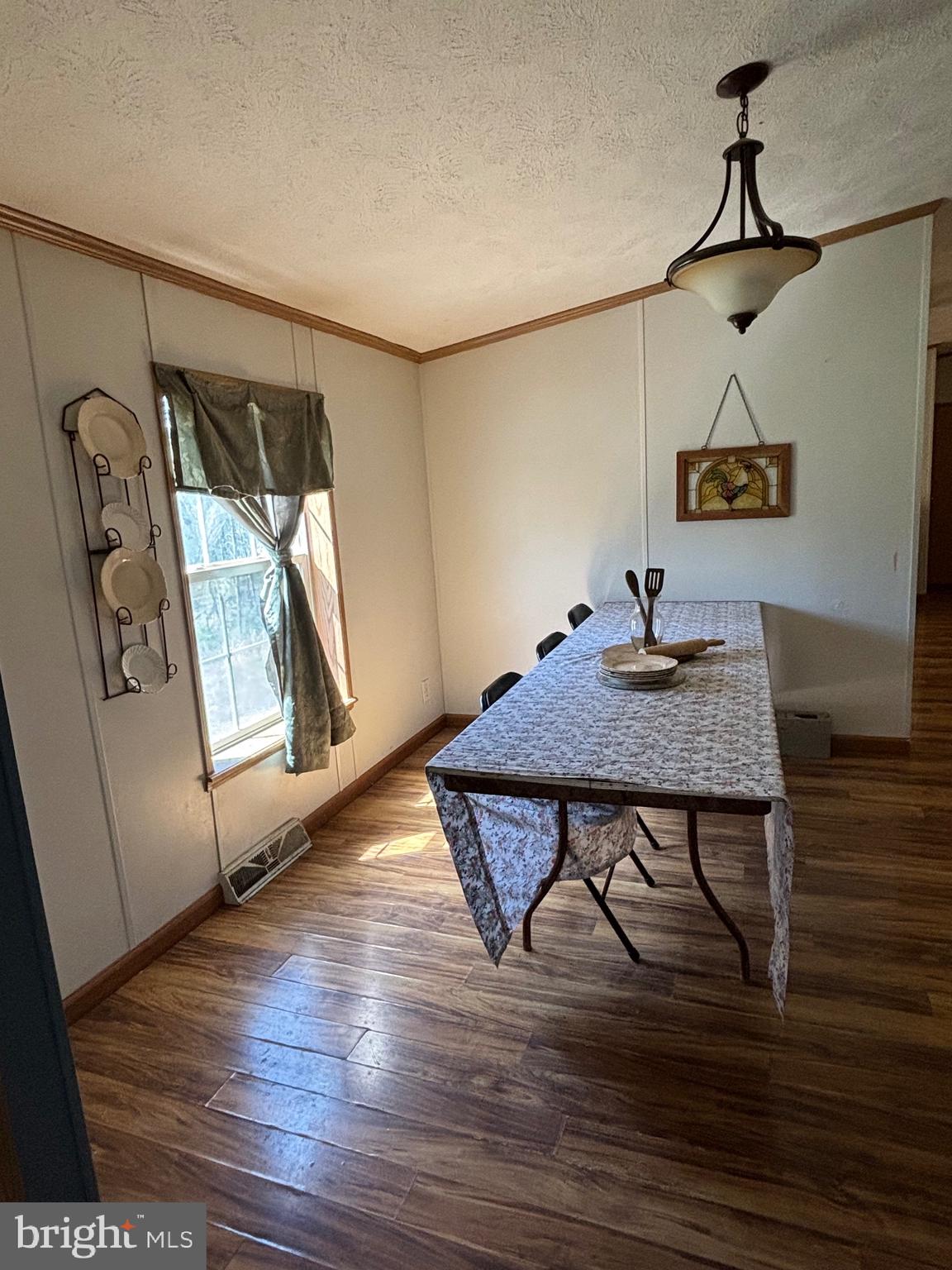 LONG ACRE ESTATES - Residential