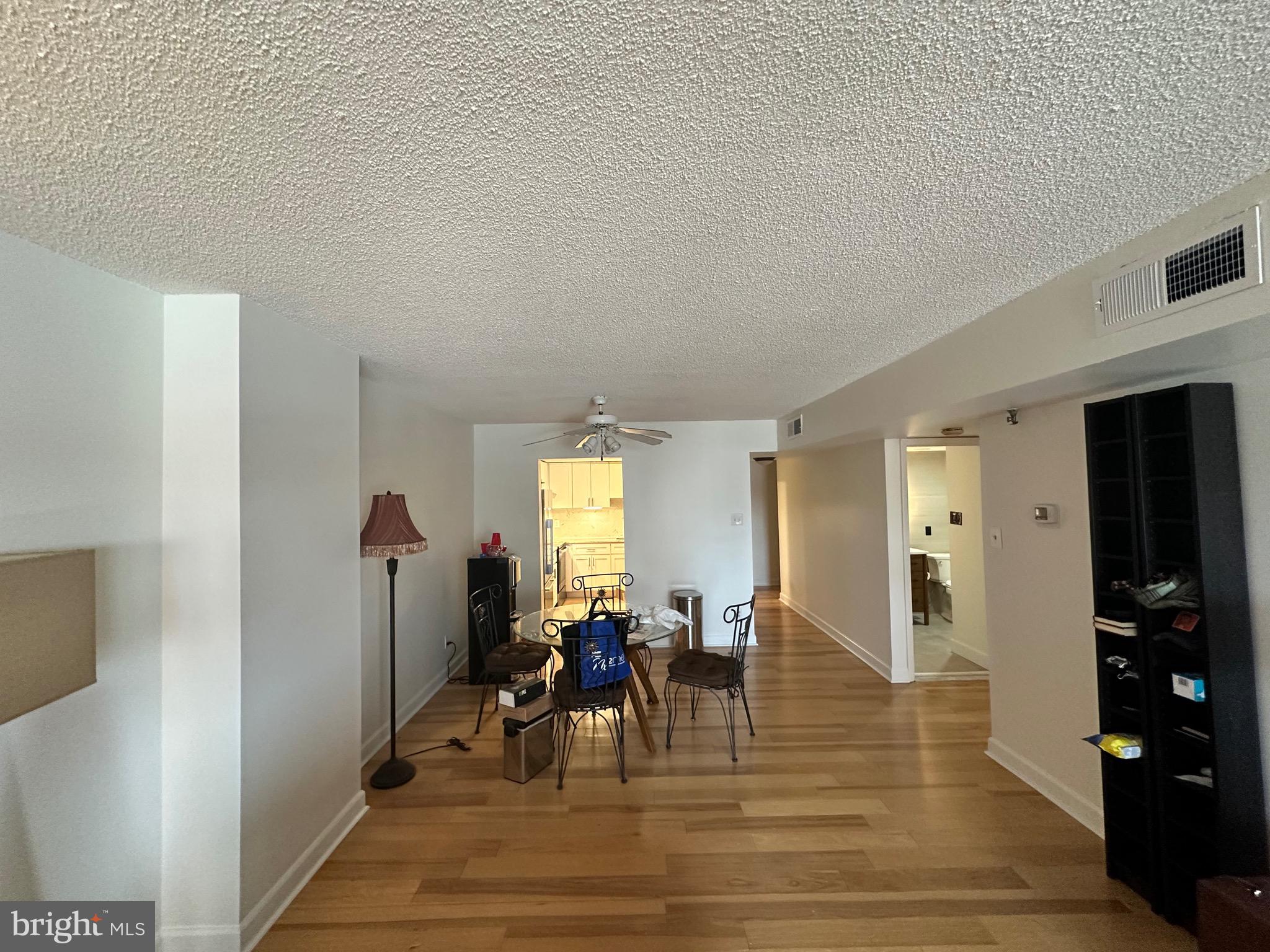 RACQUET CLUB - Residential