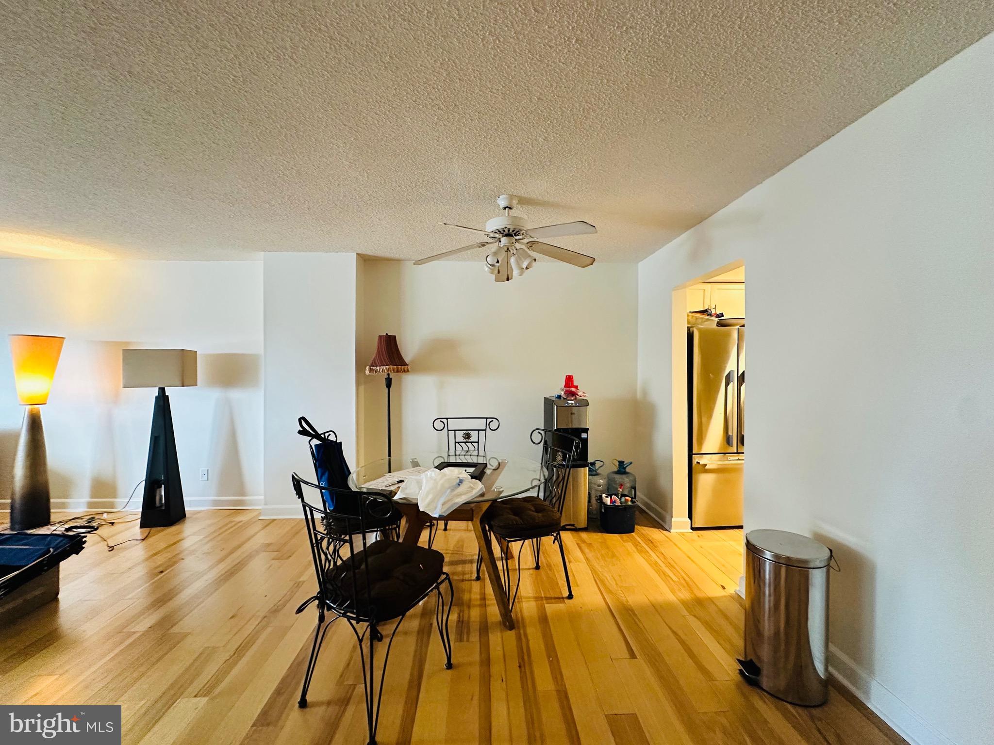 RACQUET CLUB - Residential