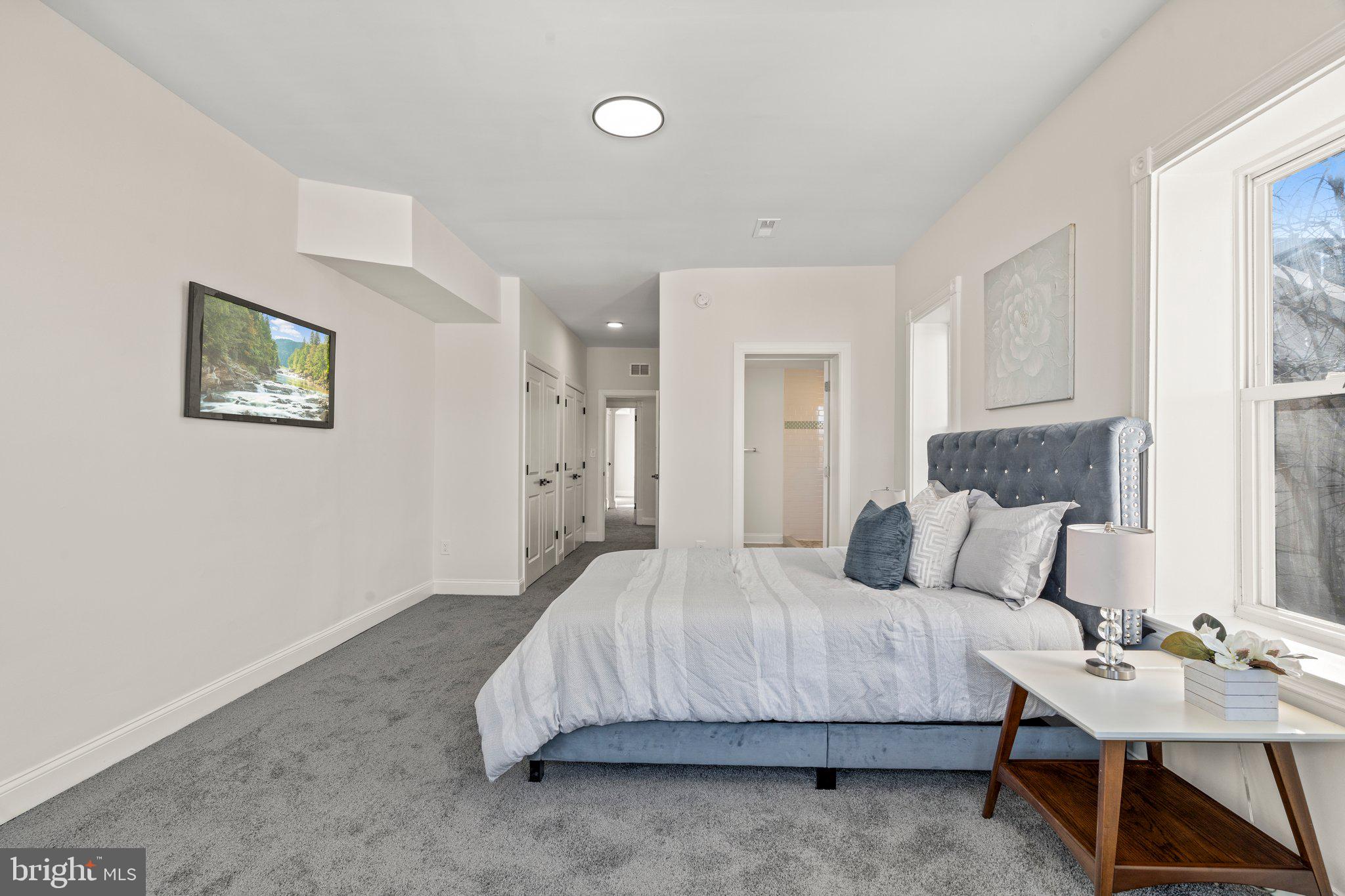PHILADELPHIA - Residential