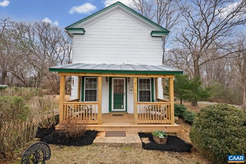 Homes For Sale - 26 Braddock Ln Ln<br/> SHIPMAN, VA 22971