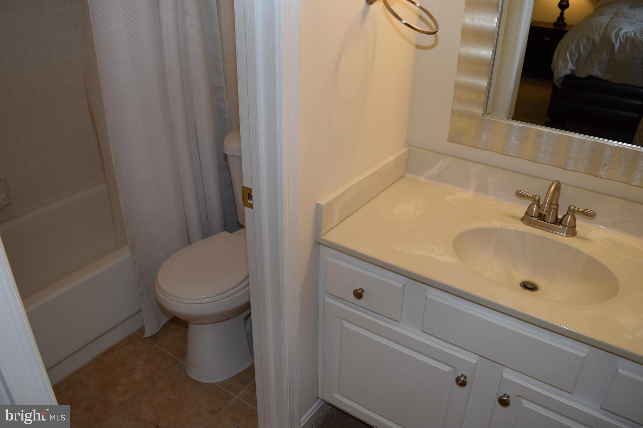 MONTCLAIR/SOUTHL - Residential Lease