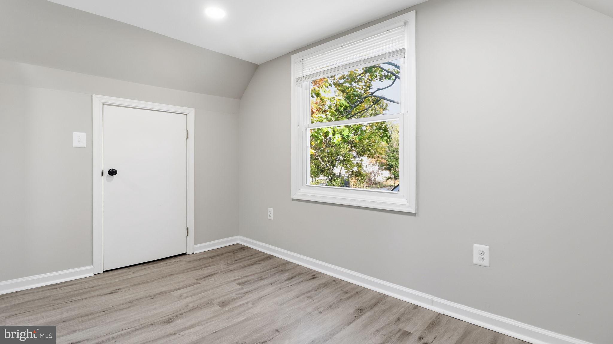 TWINBROOK - Residential