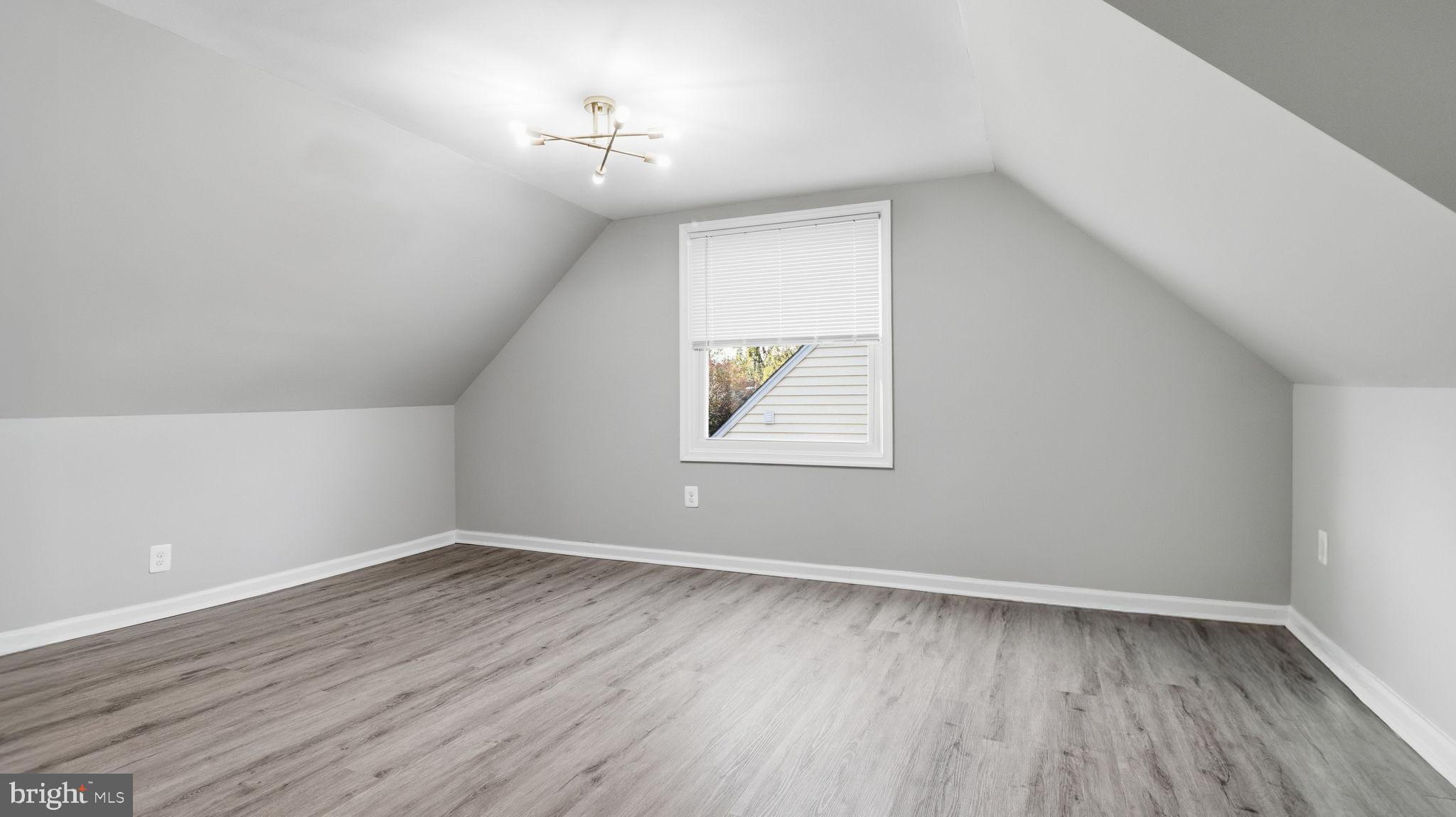 TWINBROOK - Residential