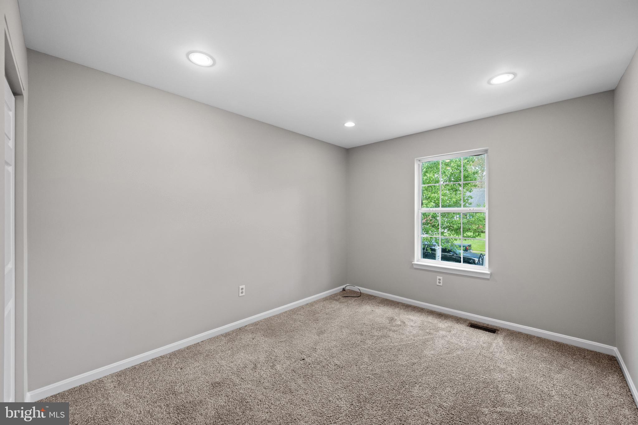 ATLEE RIDGE - Residential