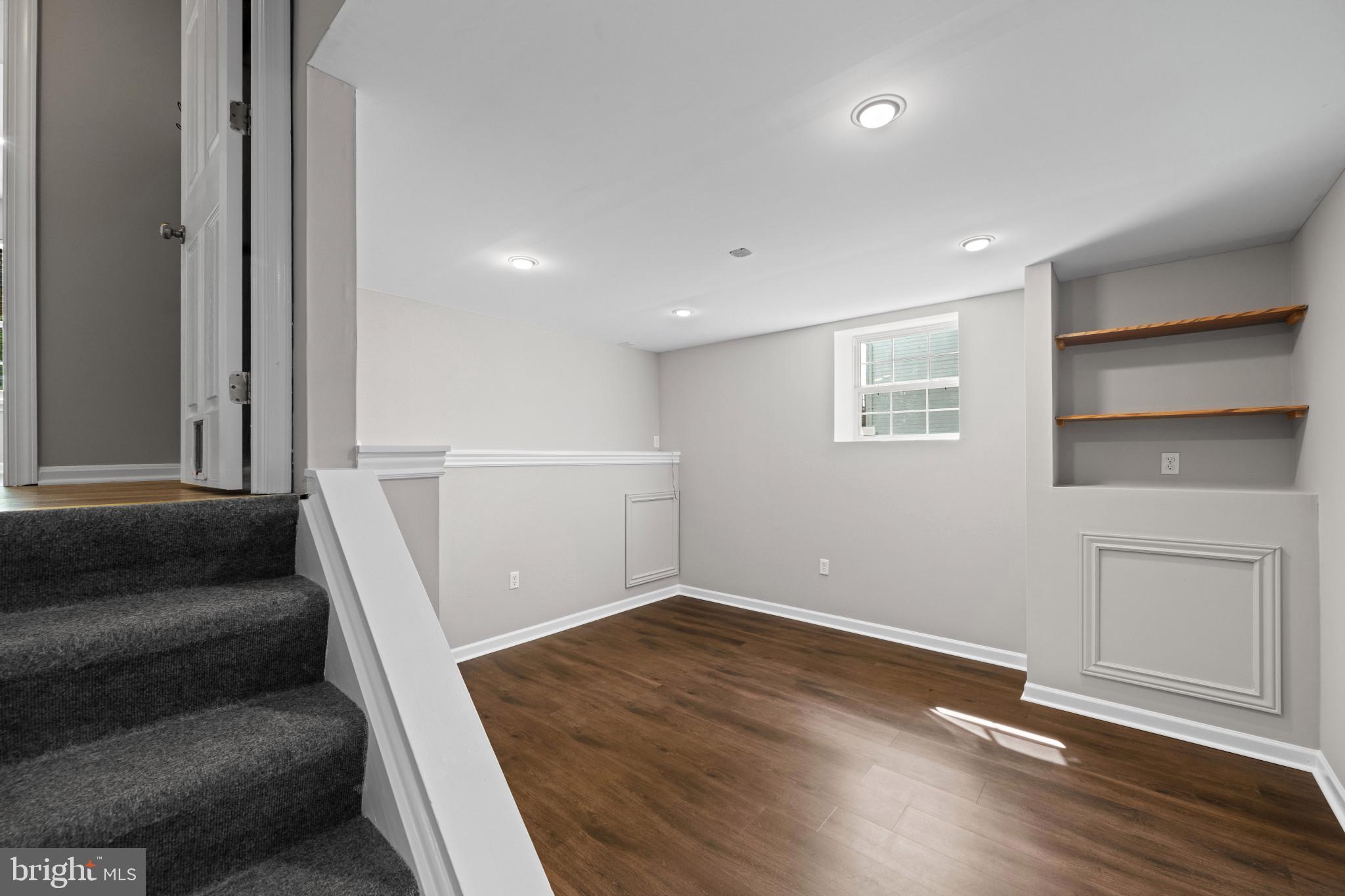ATLEE RIDGE - Residential
