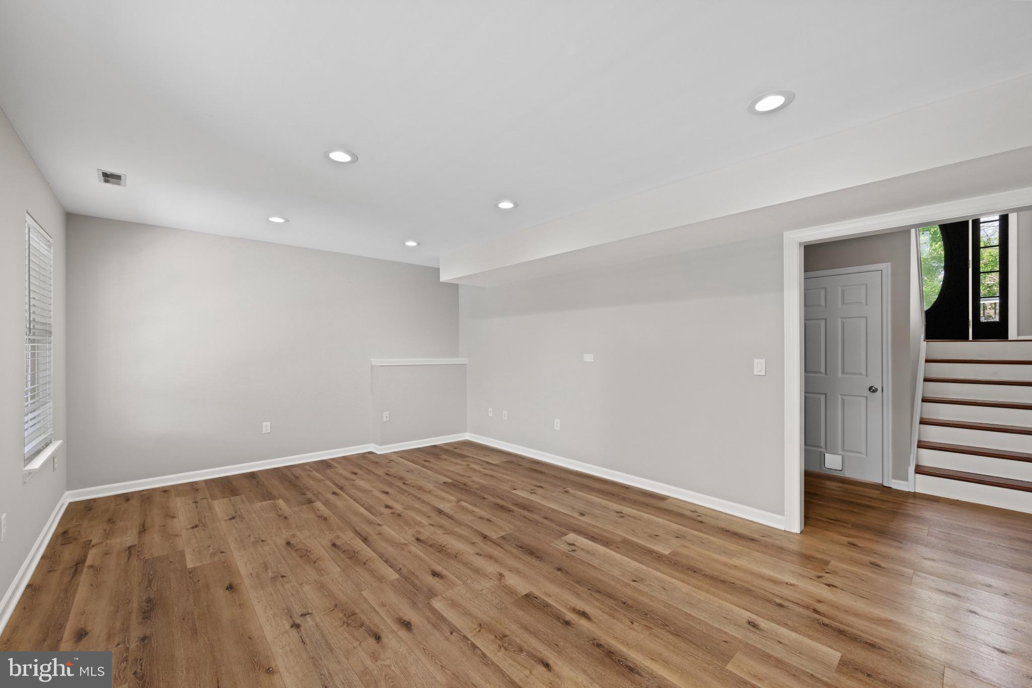 ATLEE RIDGE - Residential