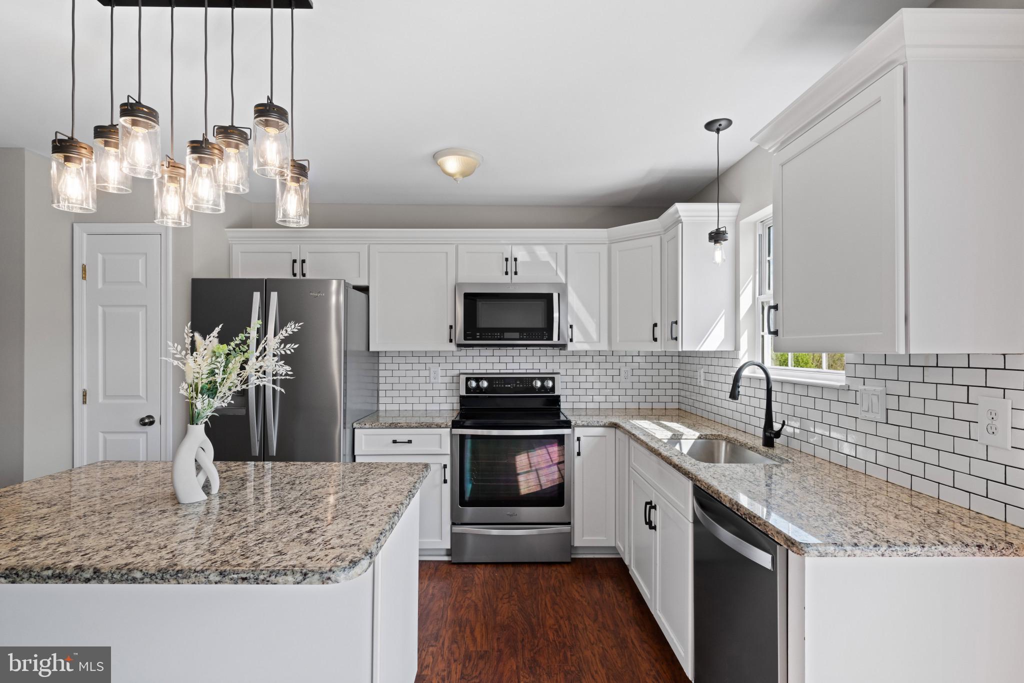 ATLEE RIDGE - Residential