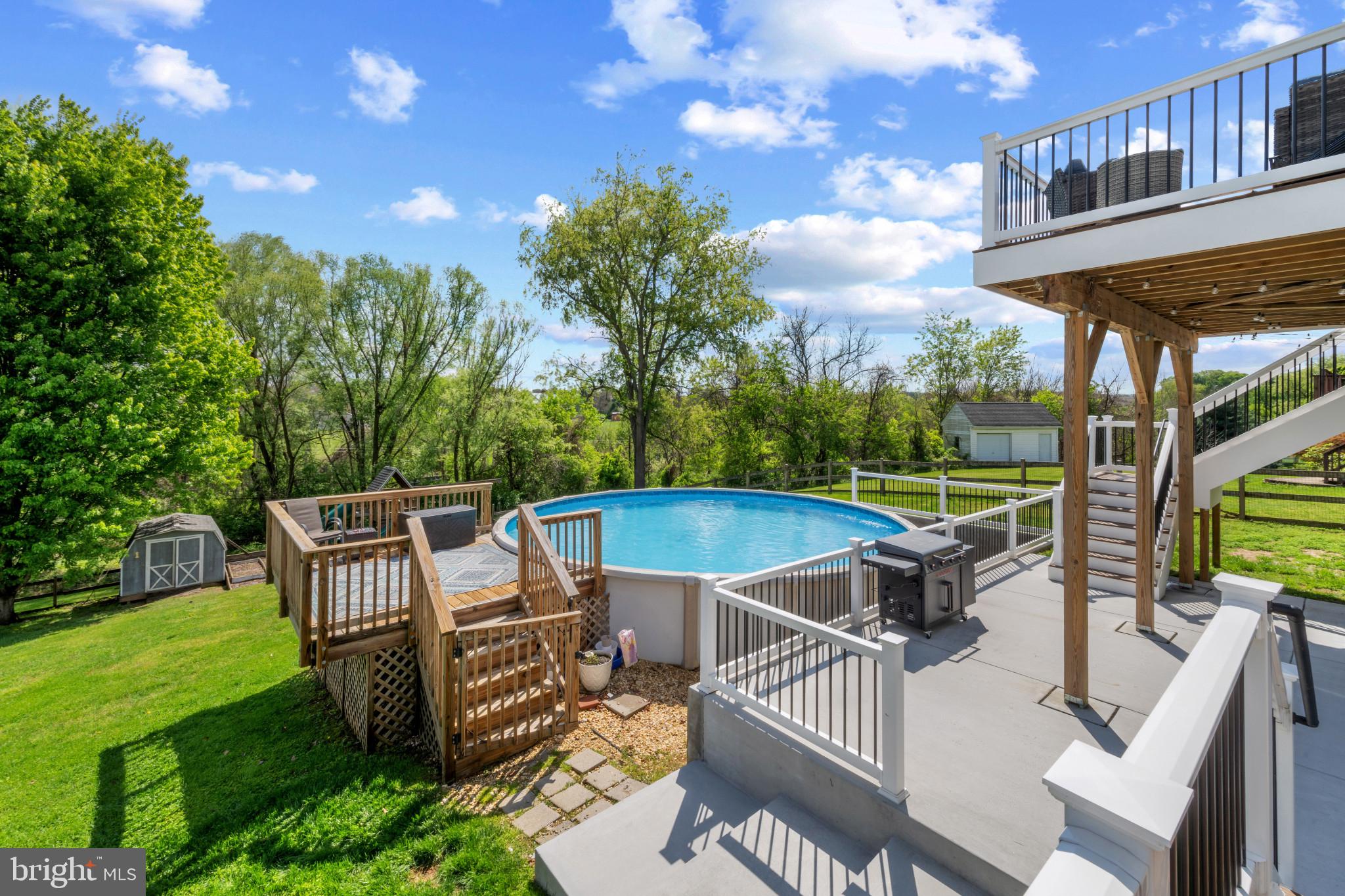 ATLEE RIDGE - Residential