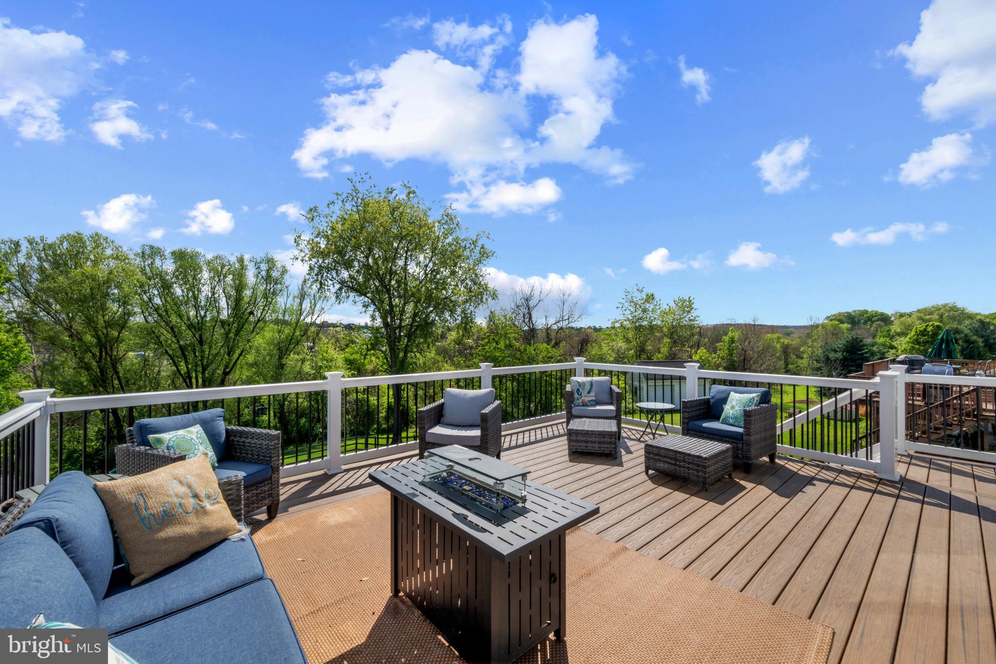 ATLEE RIDGE - Residential