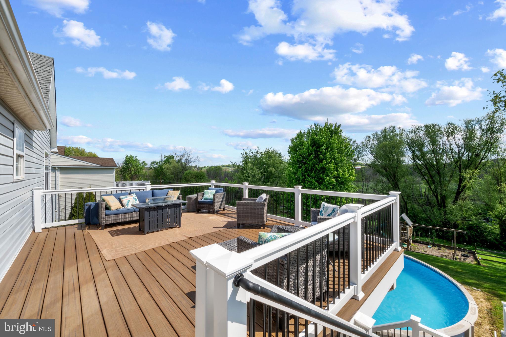 ATLEE RIDGE - Residential