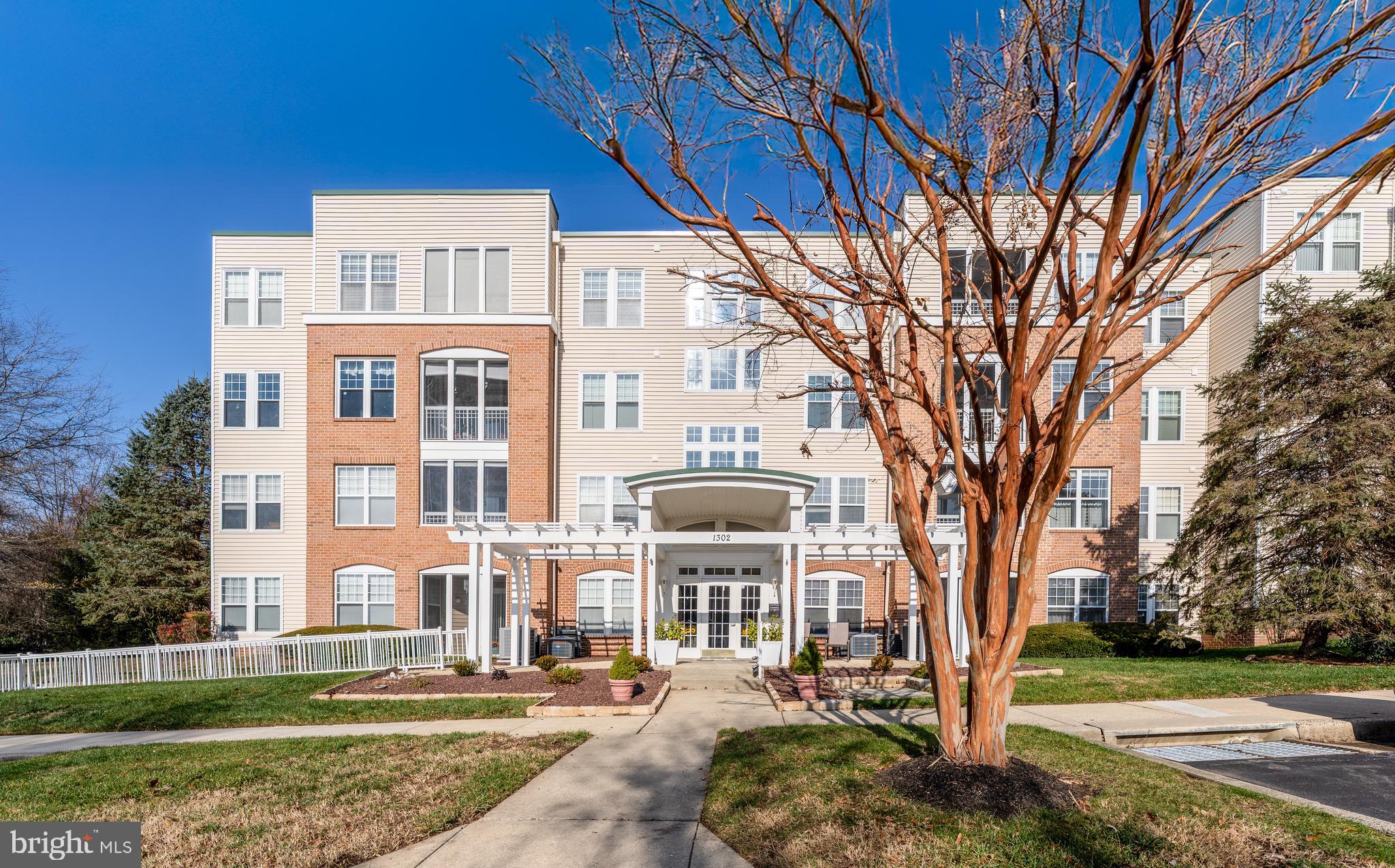 TAYLOR RIDGE CONDOMINIUMS - Residential