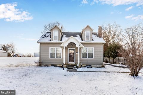 910 W LOUTHER STREET CARLISLE PA 17013