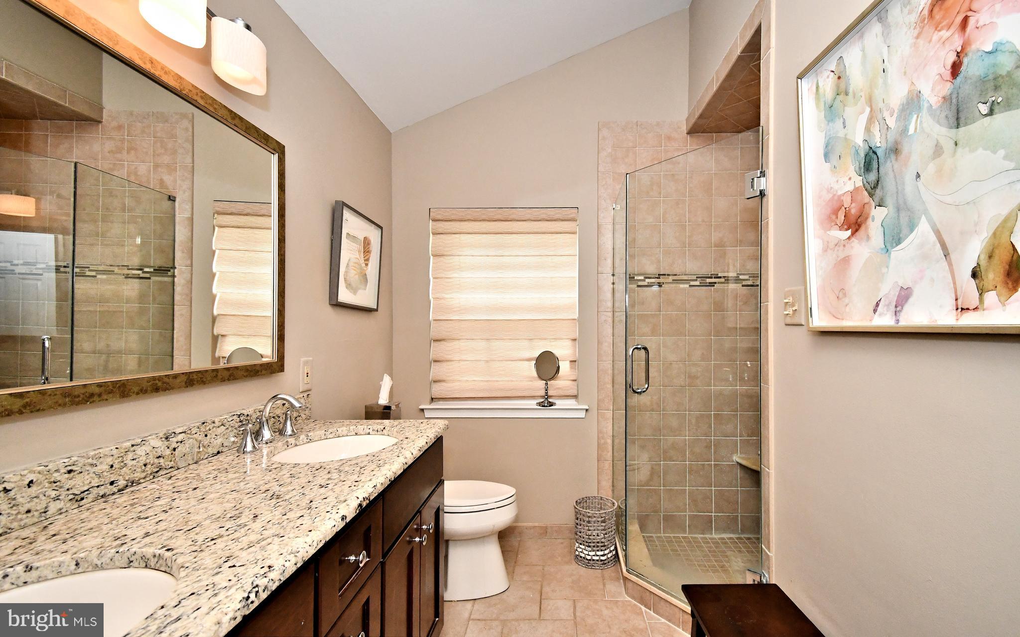DRESHERBROOKE - Residential