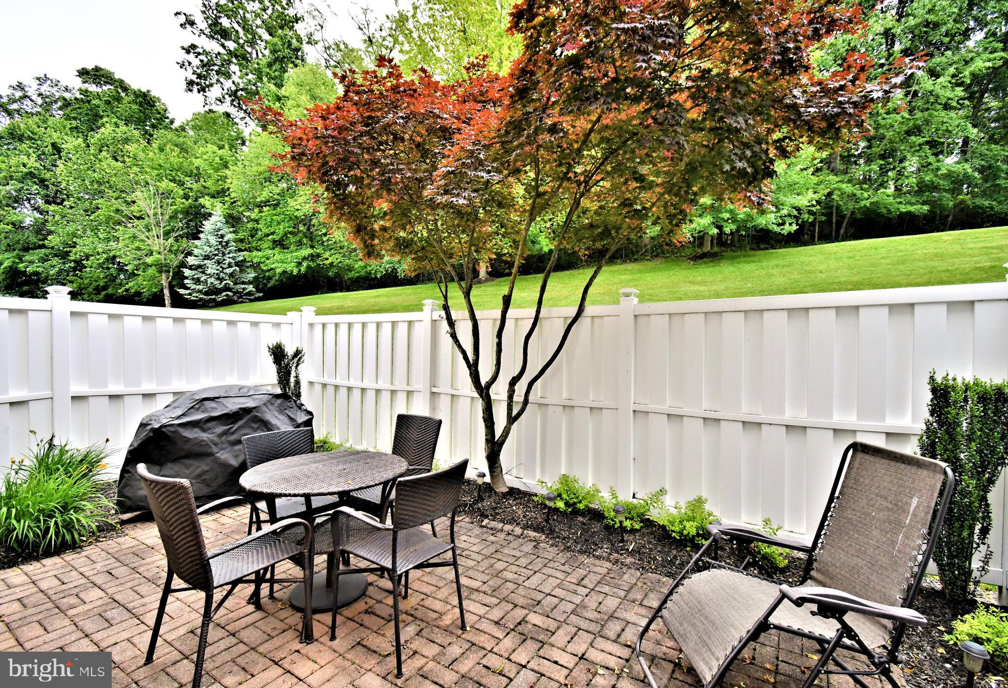 DRESHERBROOKE - Residential