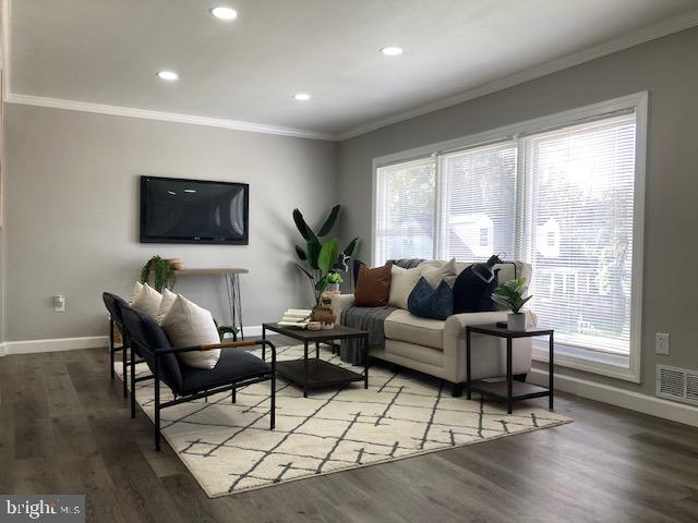 GWYNN OAK SUMMIT - Residential