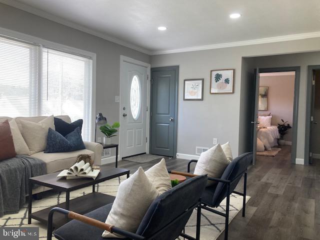 GWYNN OAK SUMMIT - Residential