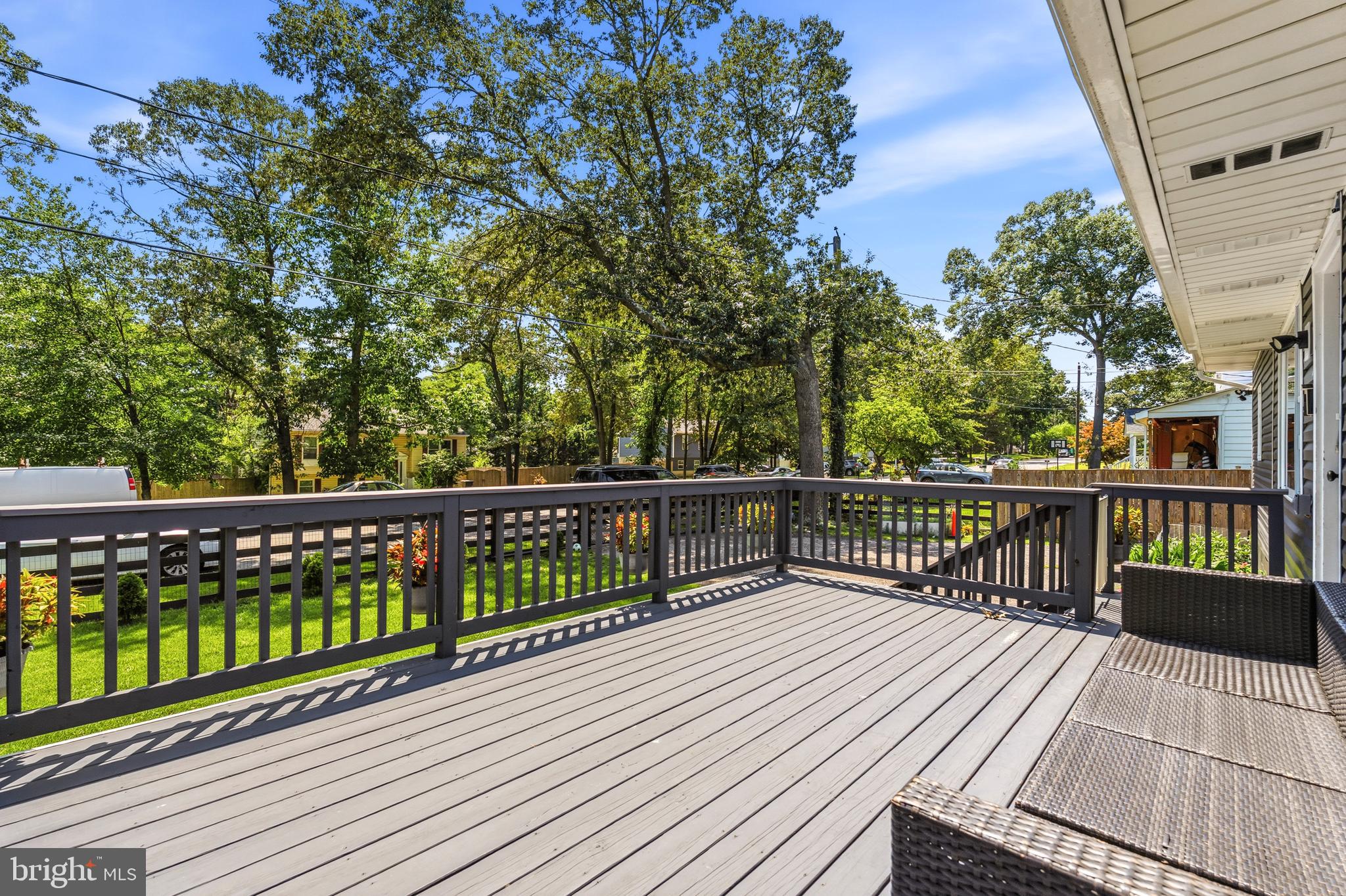 1402 NORCROSS LANE