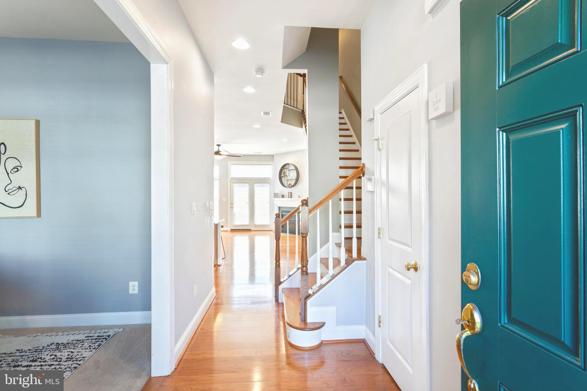 PEMBROOKE - Residential