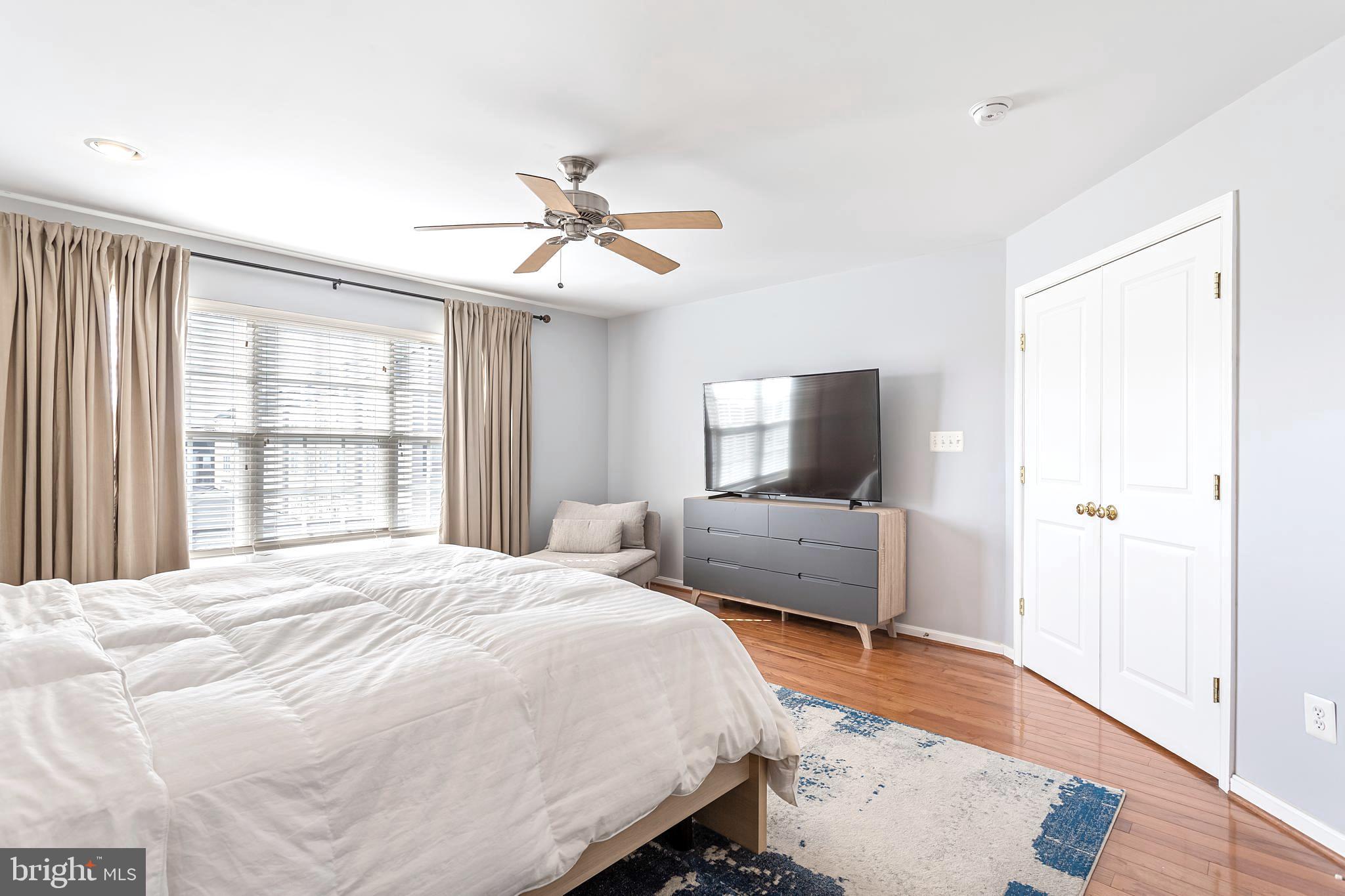 PEMBROOKE - Residential