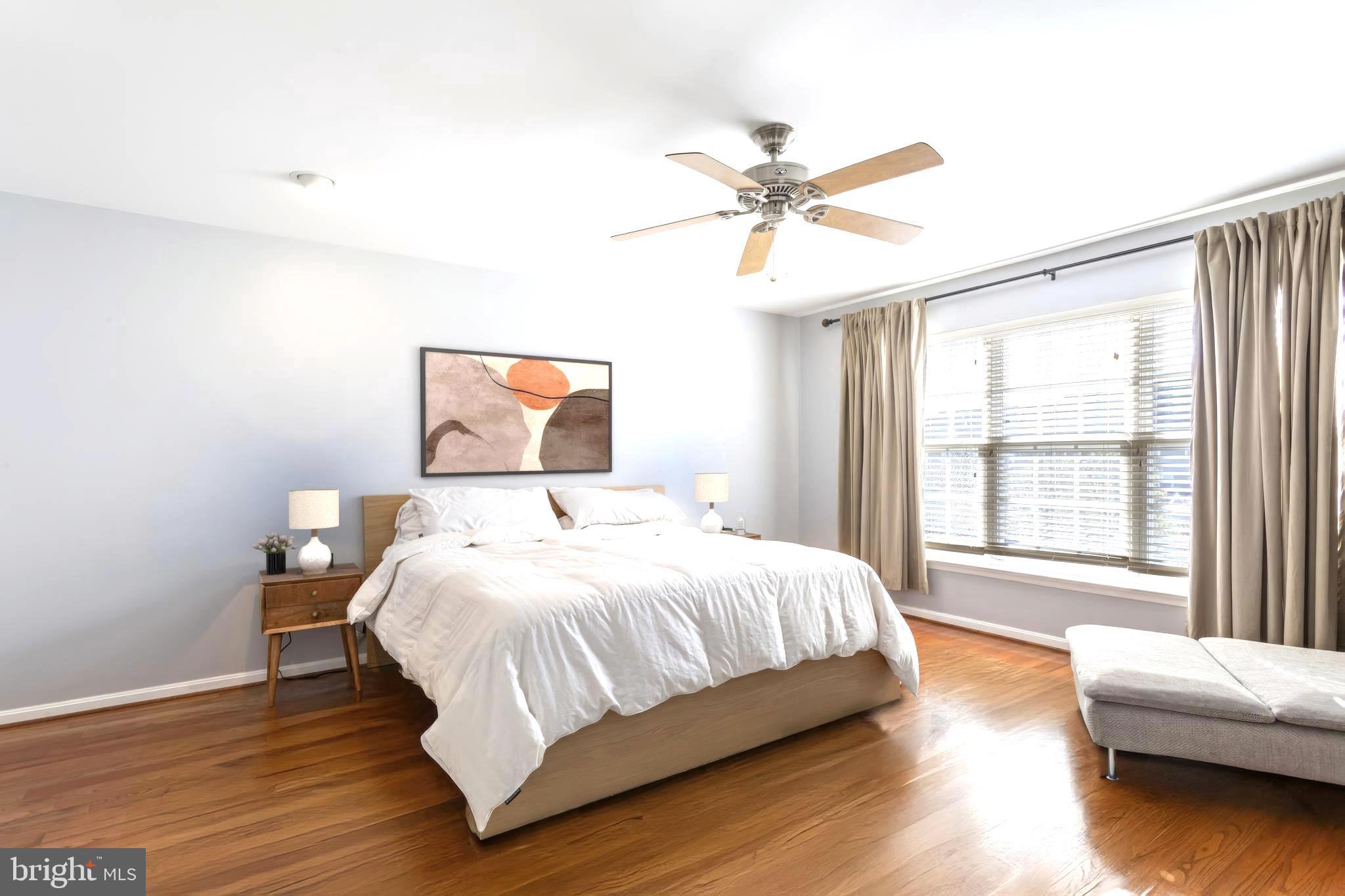 PEMBROOKE - Residential