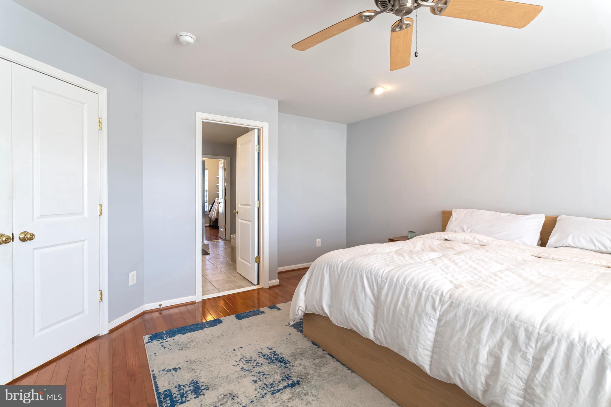 PEMBROOKE - Residential