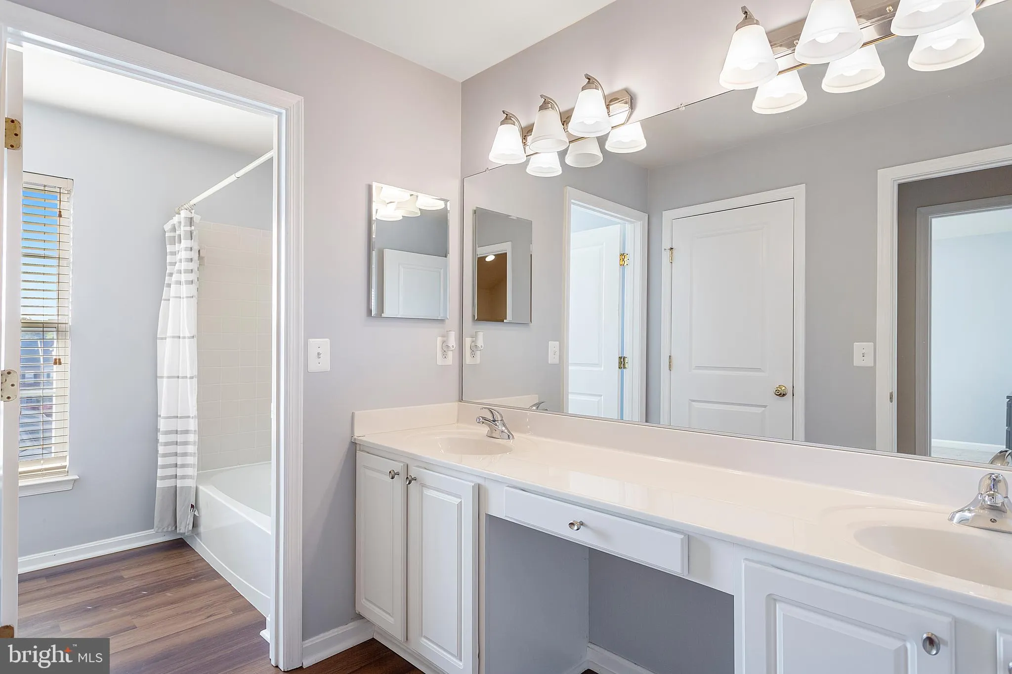 Bristow, Virginia 20136, United States, 3 Bedrooms Bedrooms, ,3 BathroomsBathrooms,Residential,Pending,106204