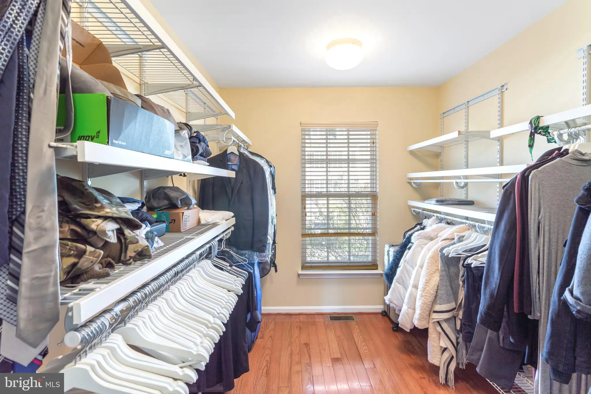 Bristow, Virginia 20136, United States, 3 Bedrooms Bedrooms, ,3 BathroomsBathrooms,Residential,Pending,106204