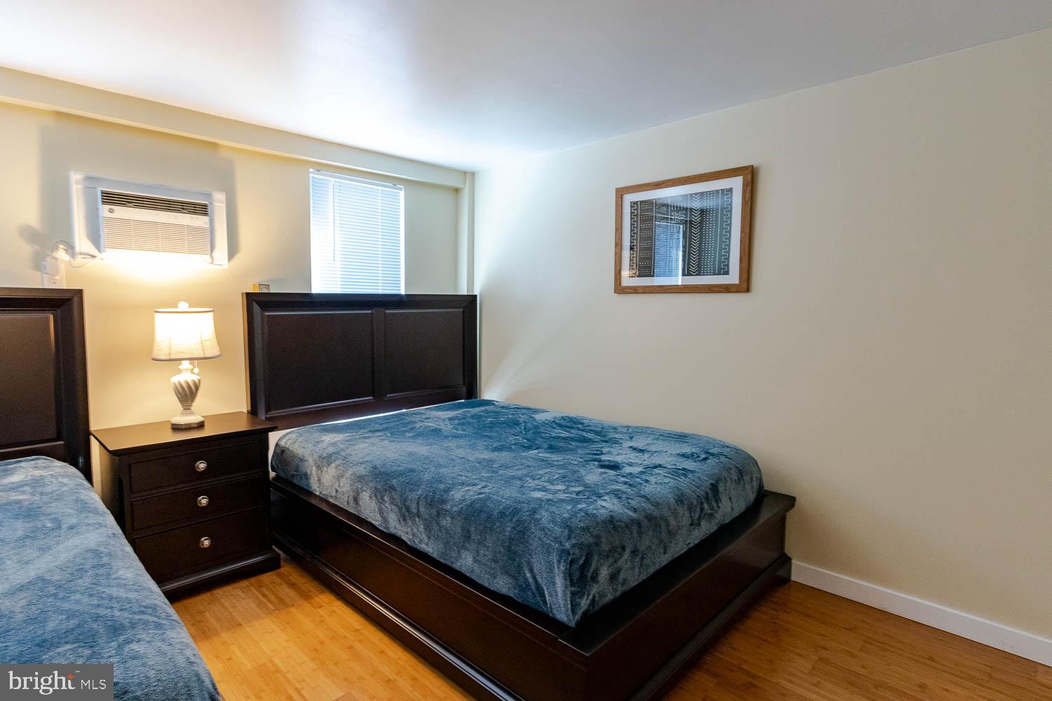 REGENCY SQUARE - Residential