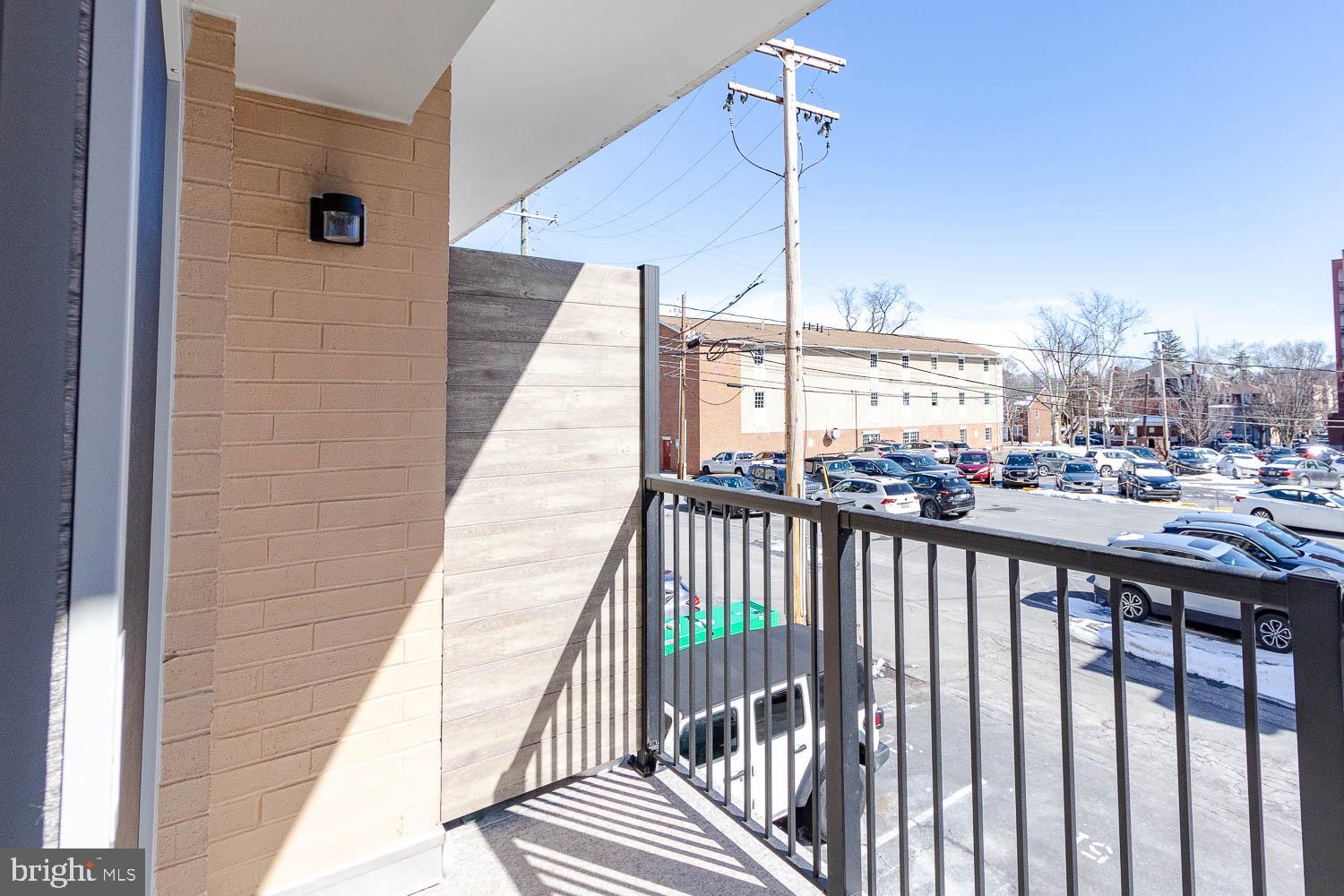 REGENCY SQUARE - Residential