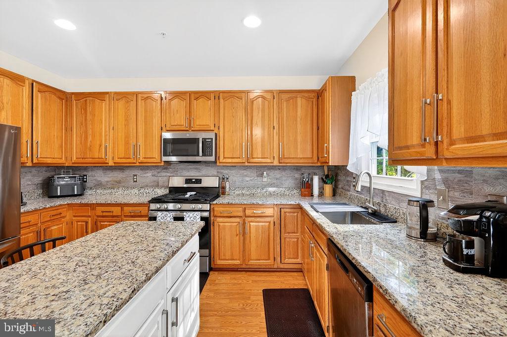 QUAIL RUN SOUTH - Residential