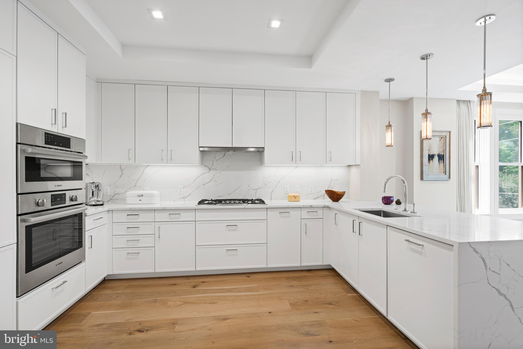 CHEVY CHASE - Residential