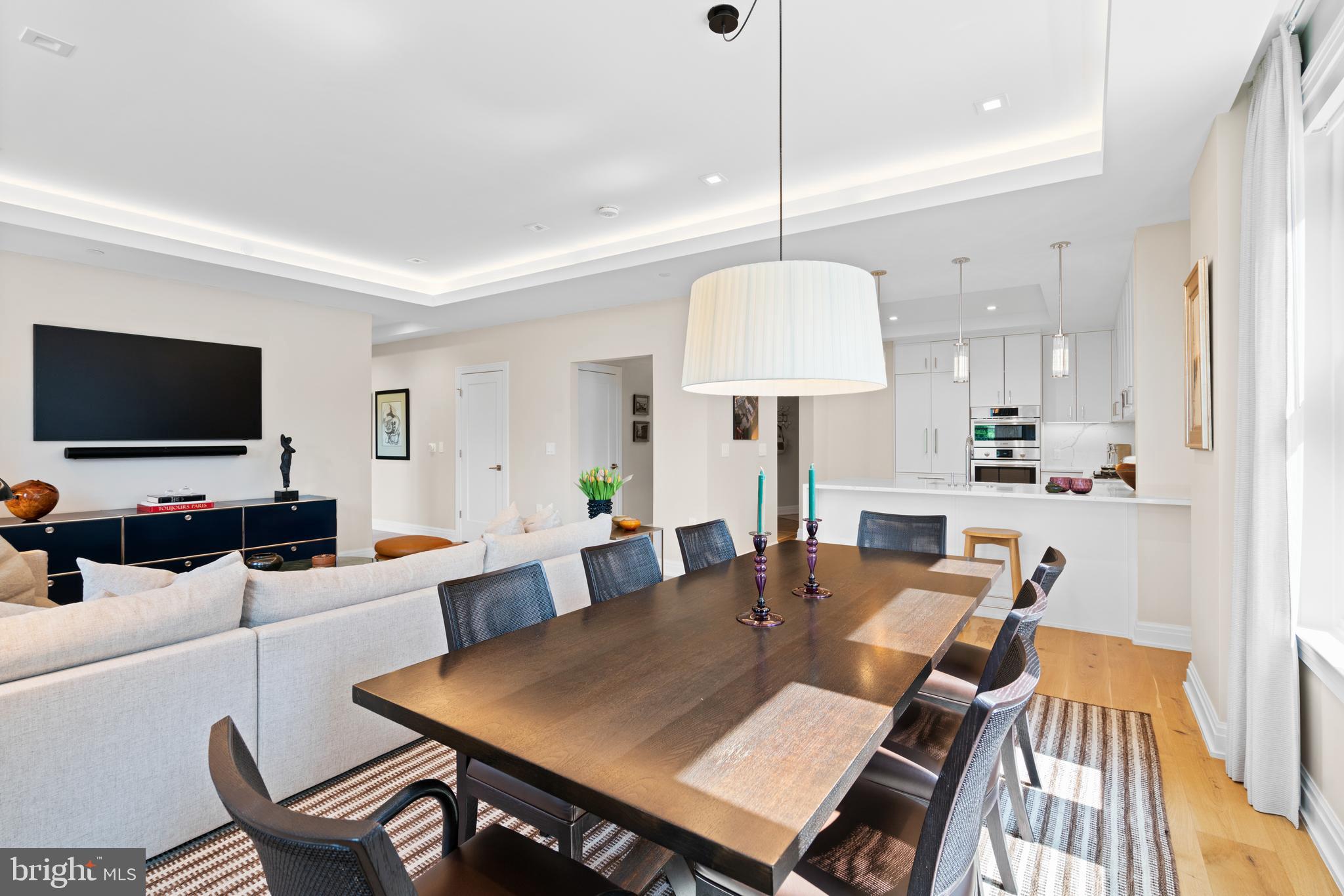 CHEVY CHASE - Residential