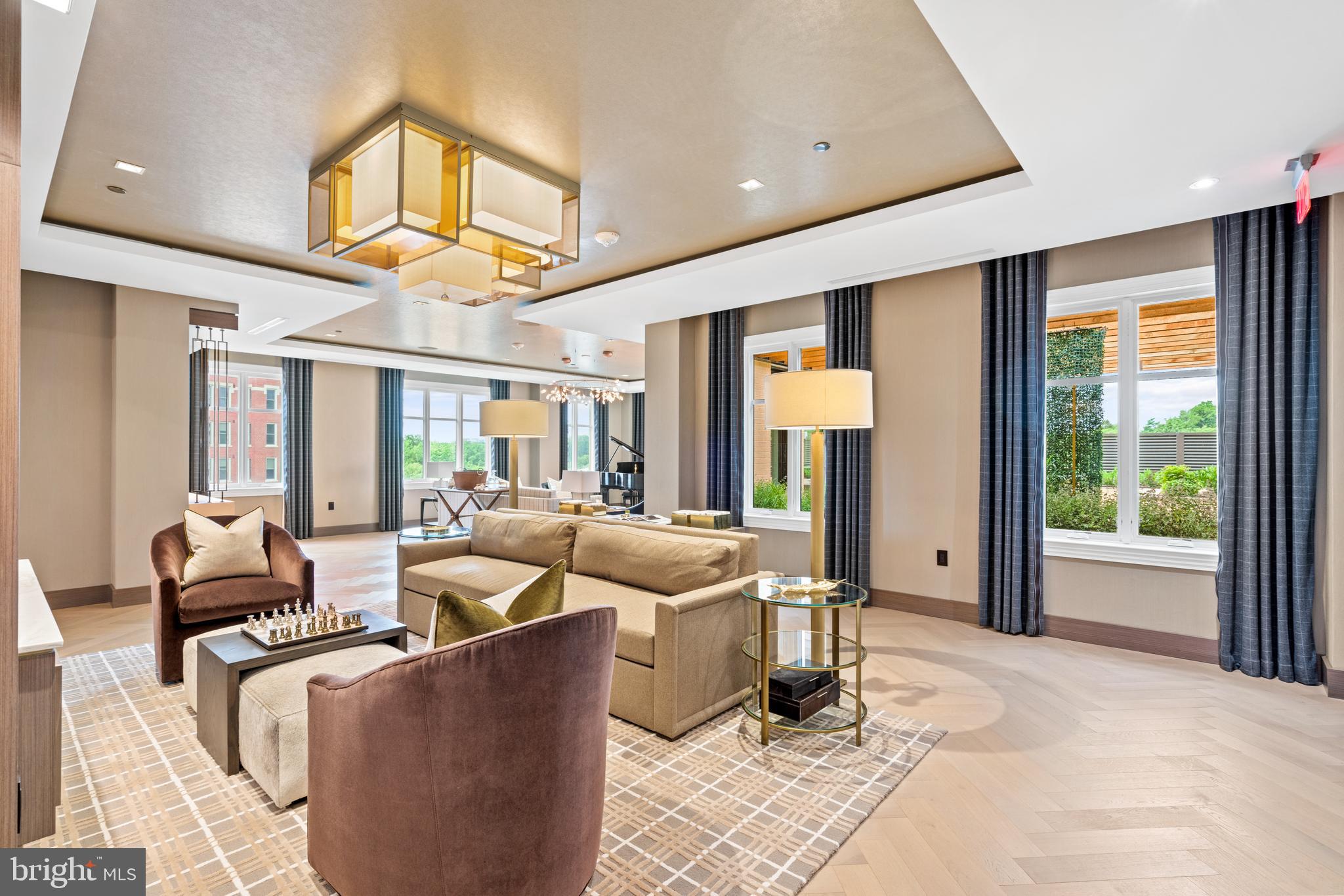 CHEVY CHASE - Residential